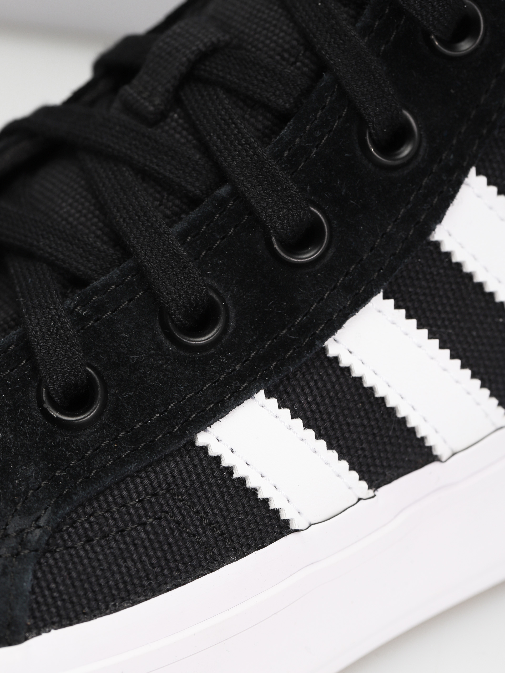 adidas Nizza Hi Adv Schuhe (cblack/ftwwht/bliblu)