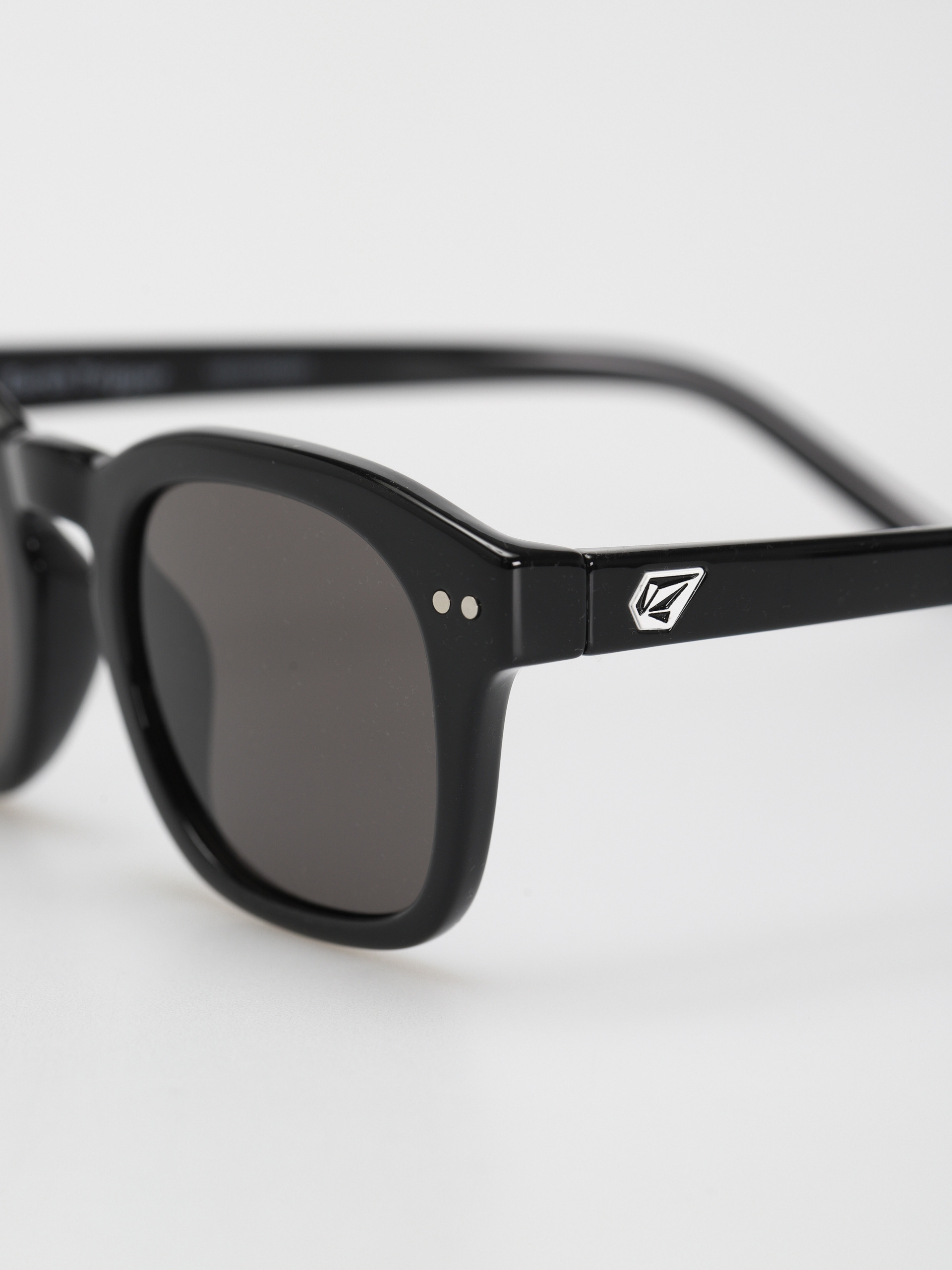 Volcom Earth Tripper Sunglasses (gloss black/gray)