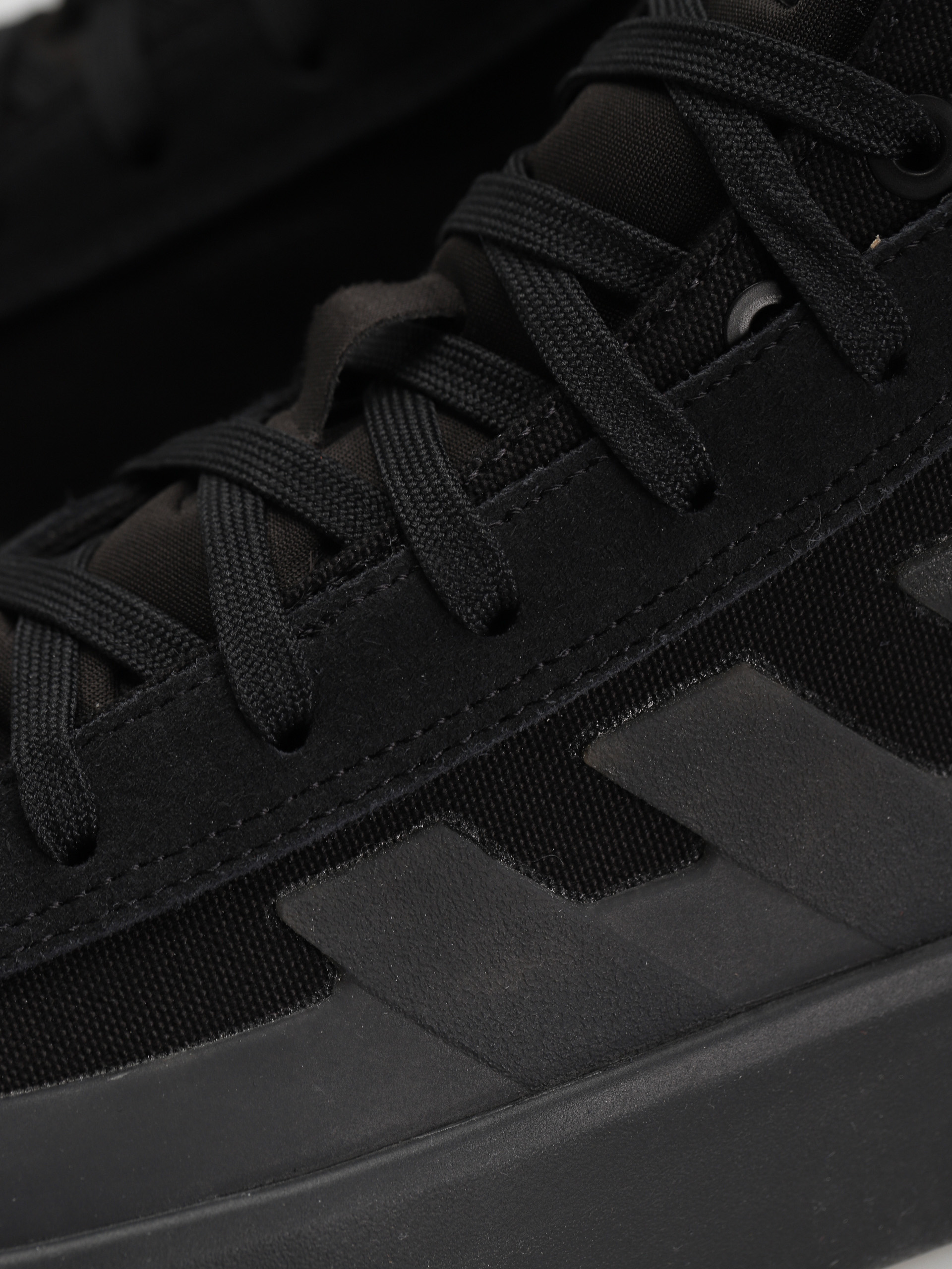 adidas Originals Znsored Hi Shoes (cblack/cblack/cblack)