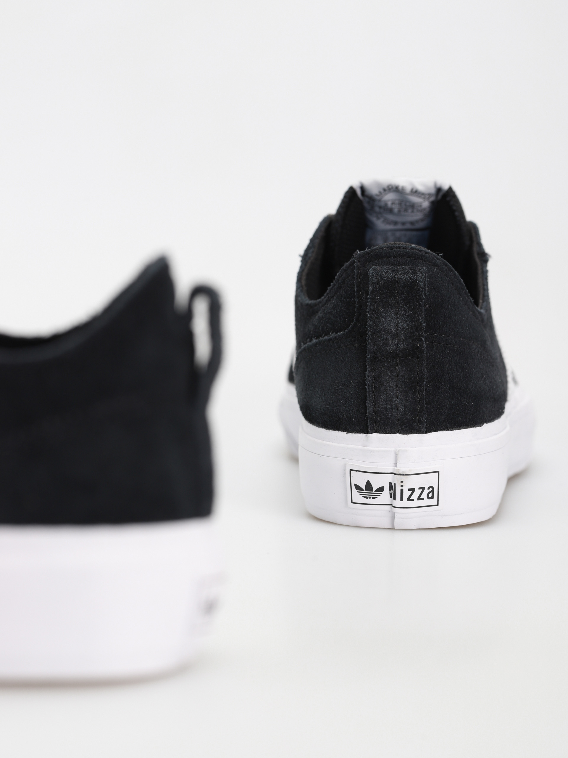 adidas Nizza Low Adv Schuhe (cblack/ftwwht/ftwwht)