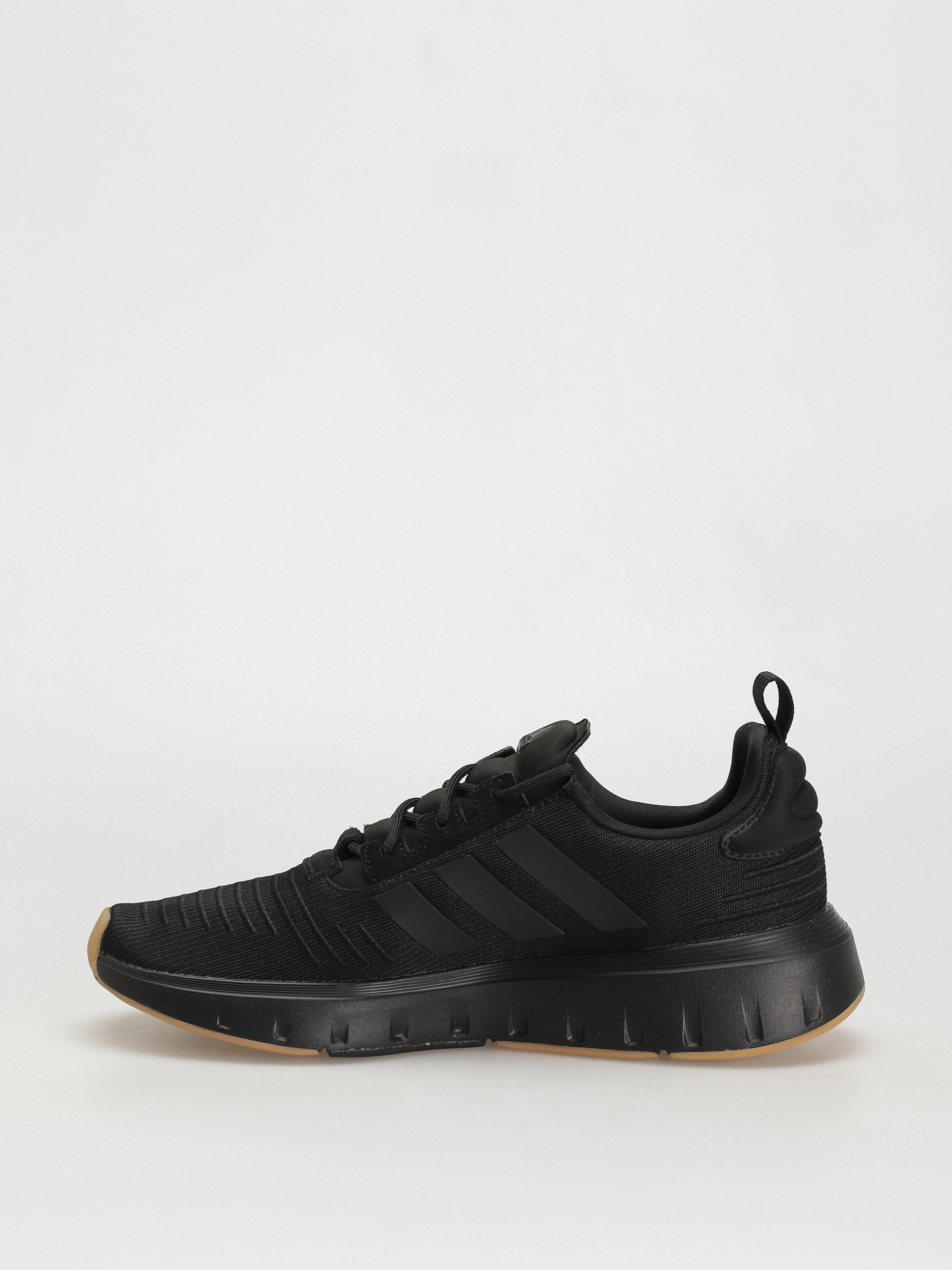 adidas Swift Run 23 Shoes (cblack/cblack/gum3)