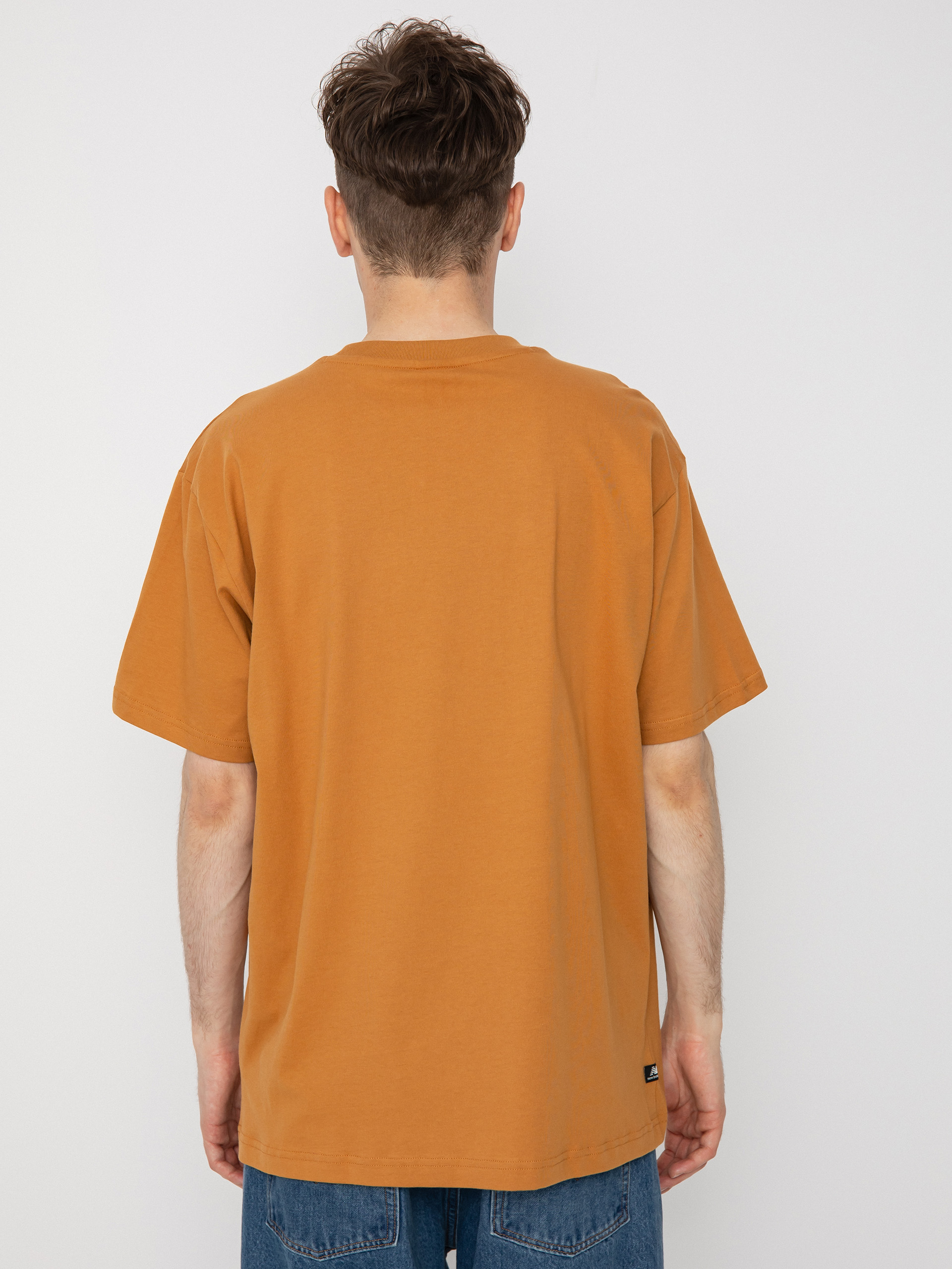 New Balance Essentials Cafe Grandpa T-Shirt (tobacco)