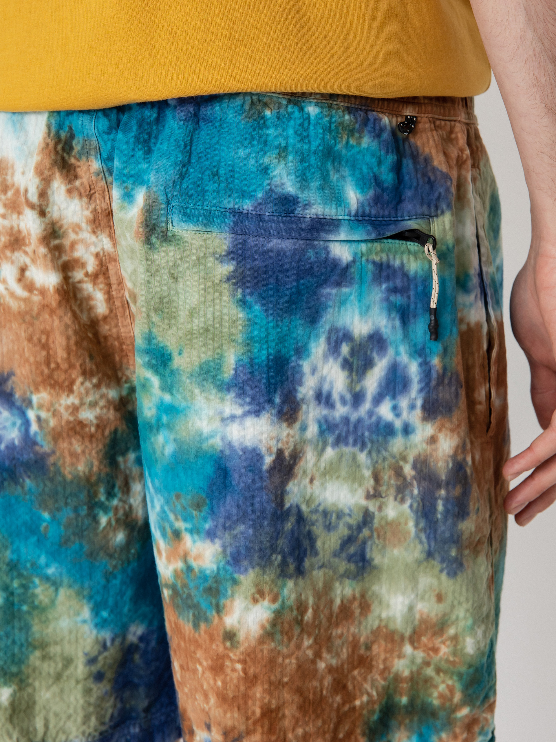 Element Wander Tie Dye Shorts (dark magma)