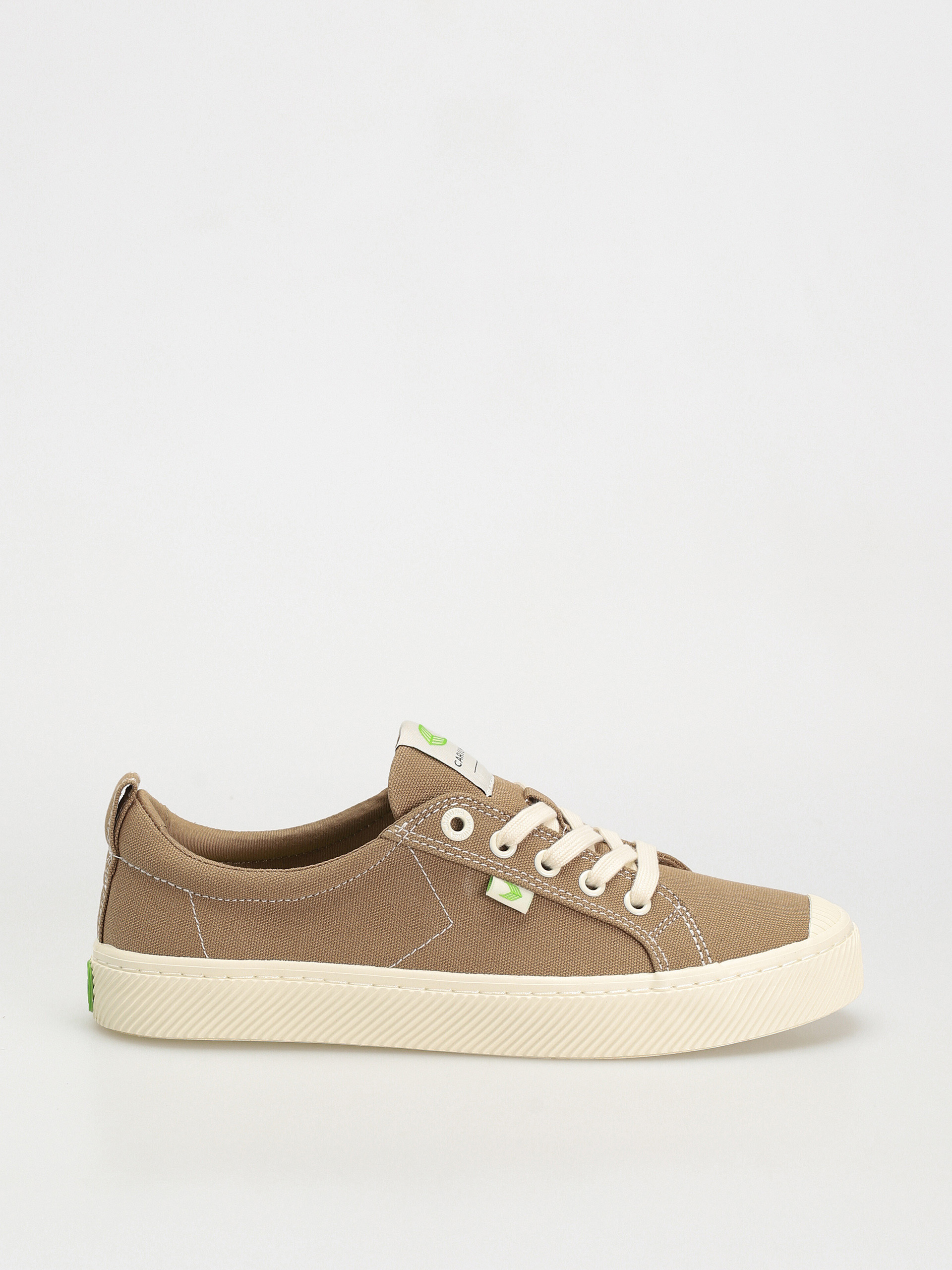 Cariuma Oca Low Schuhe (burnt sand)