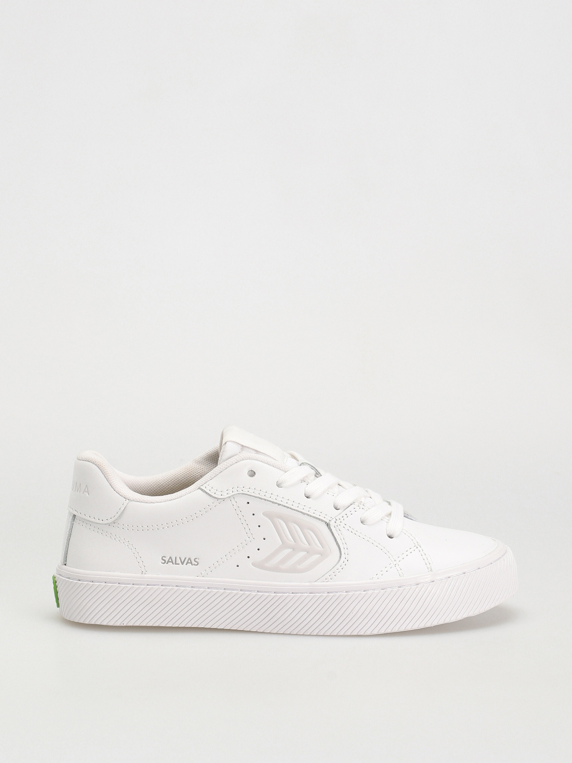 Cariuma Salvas Shoes (white)