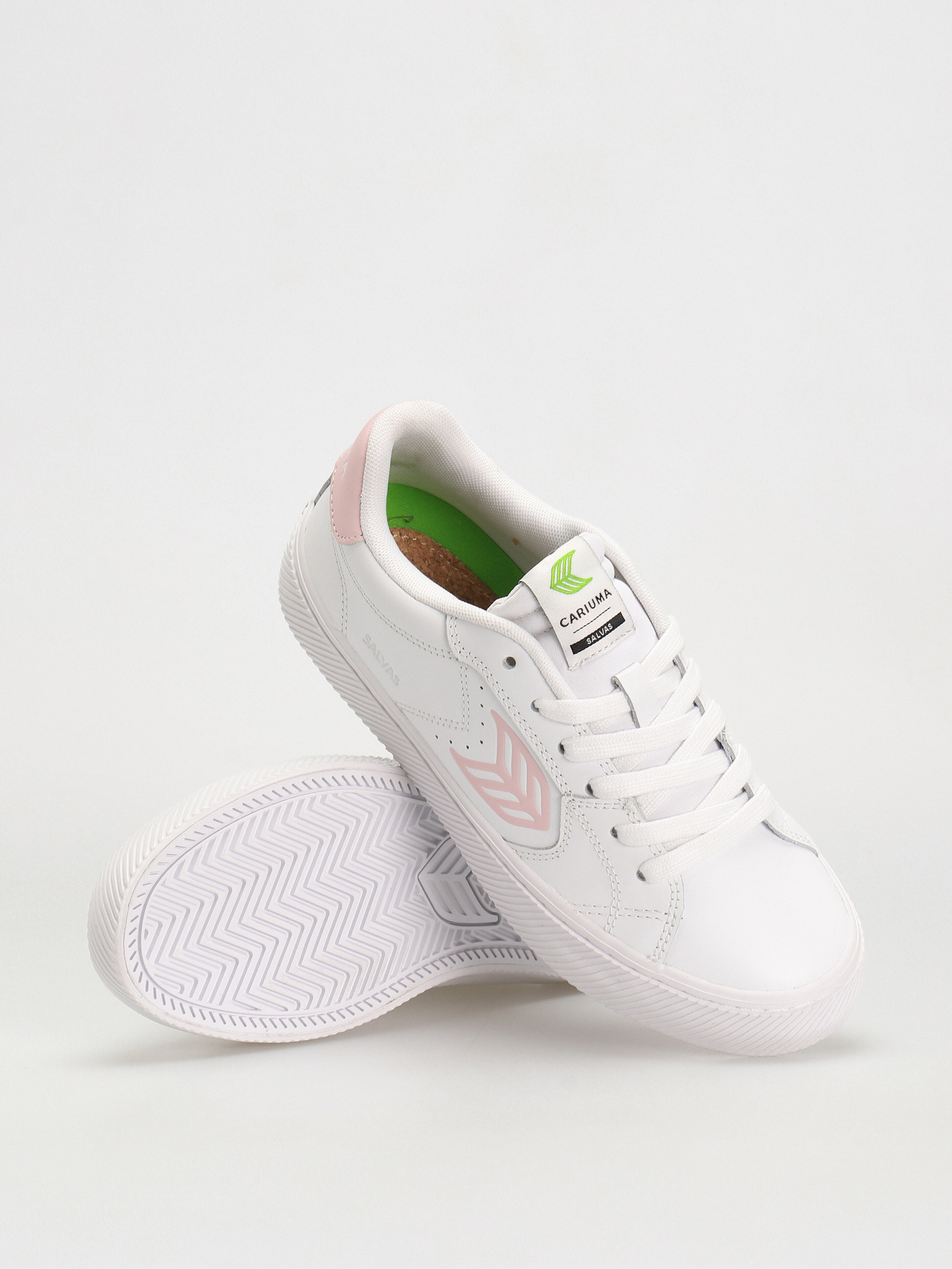 Cariuma Salvas Shoes (white rose)