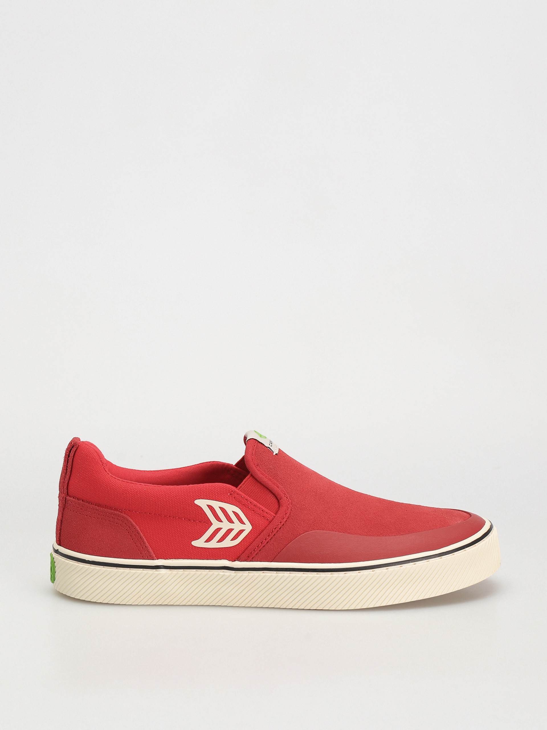 Cariuma Slip On Shoes (samba red)