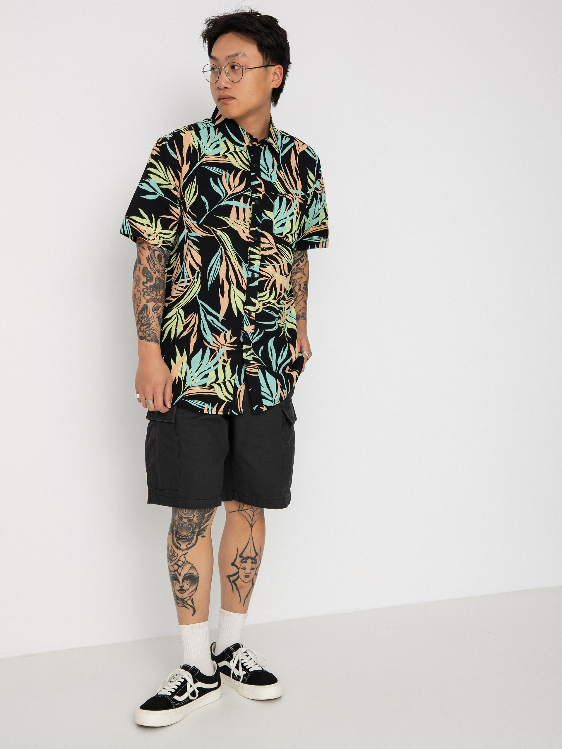Volcom Bleeding Leaf Shirt (black)