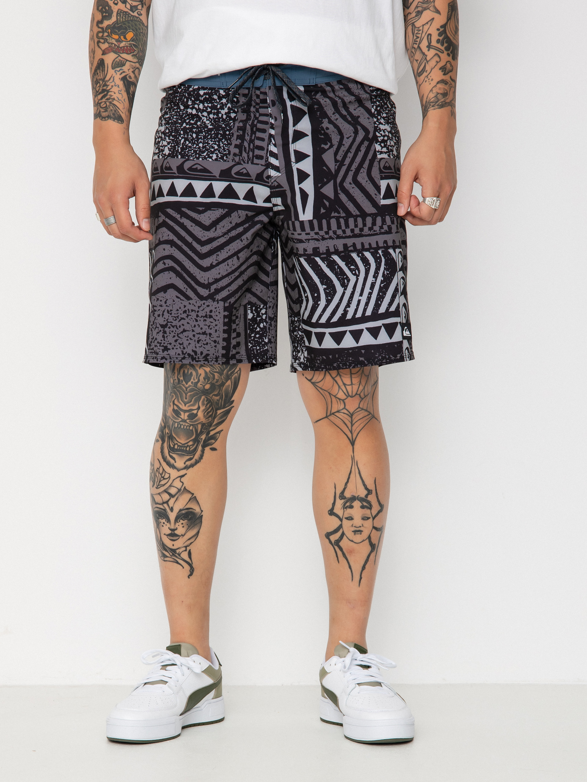 Quiksilver Surf Silk Boardshorts (beringsea)