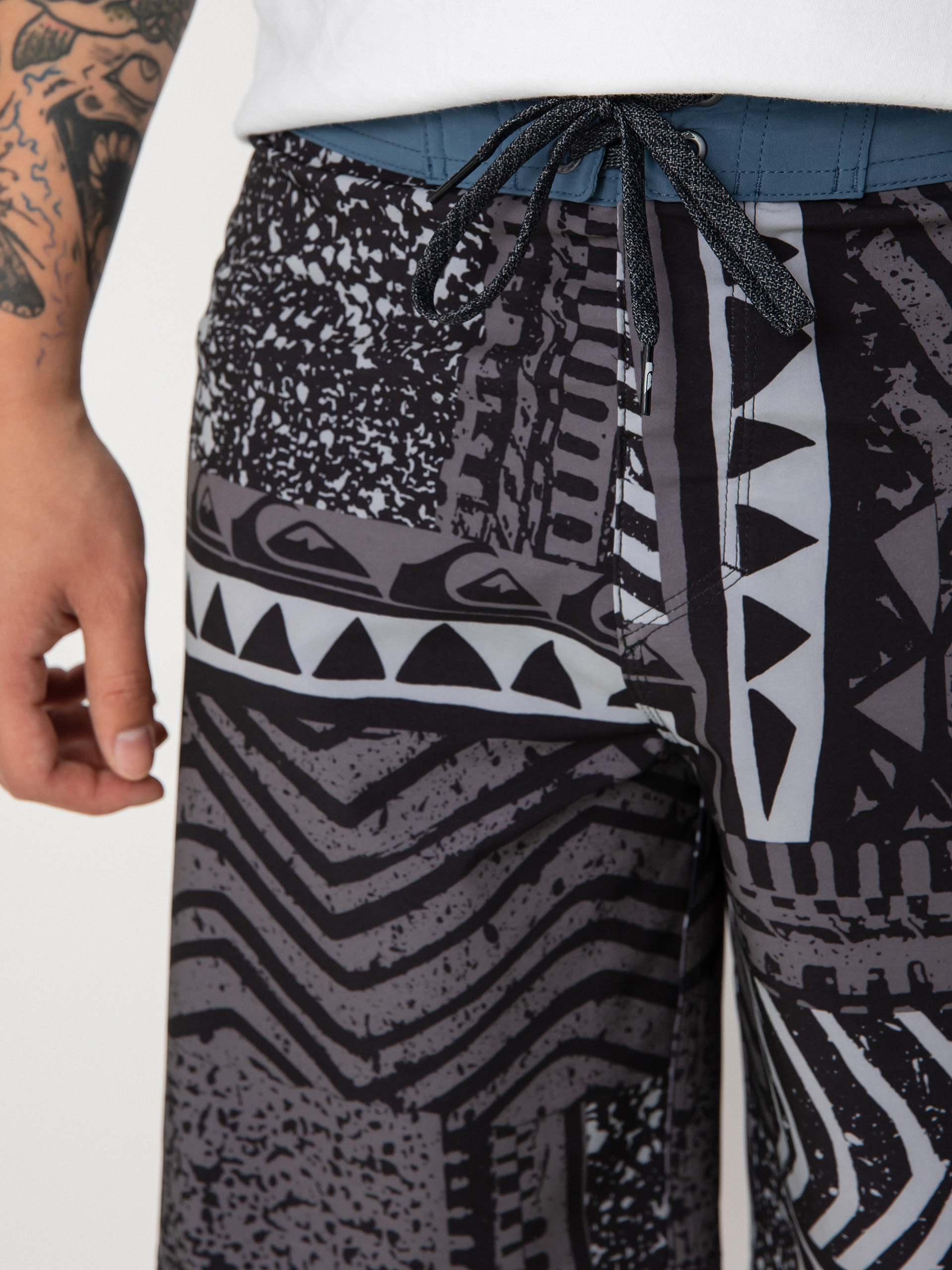 Quiksilver Surf Silk Boardshorts (beringsea)