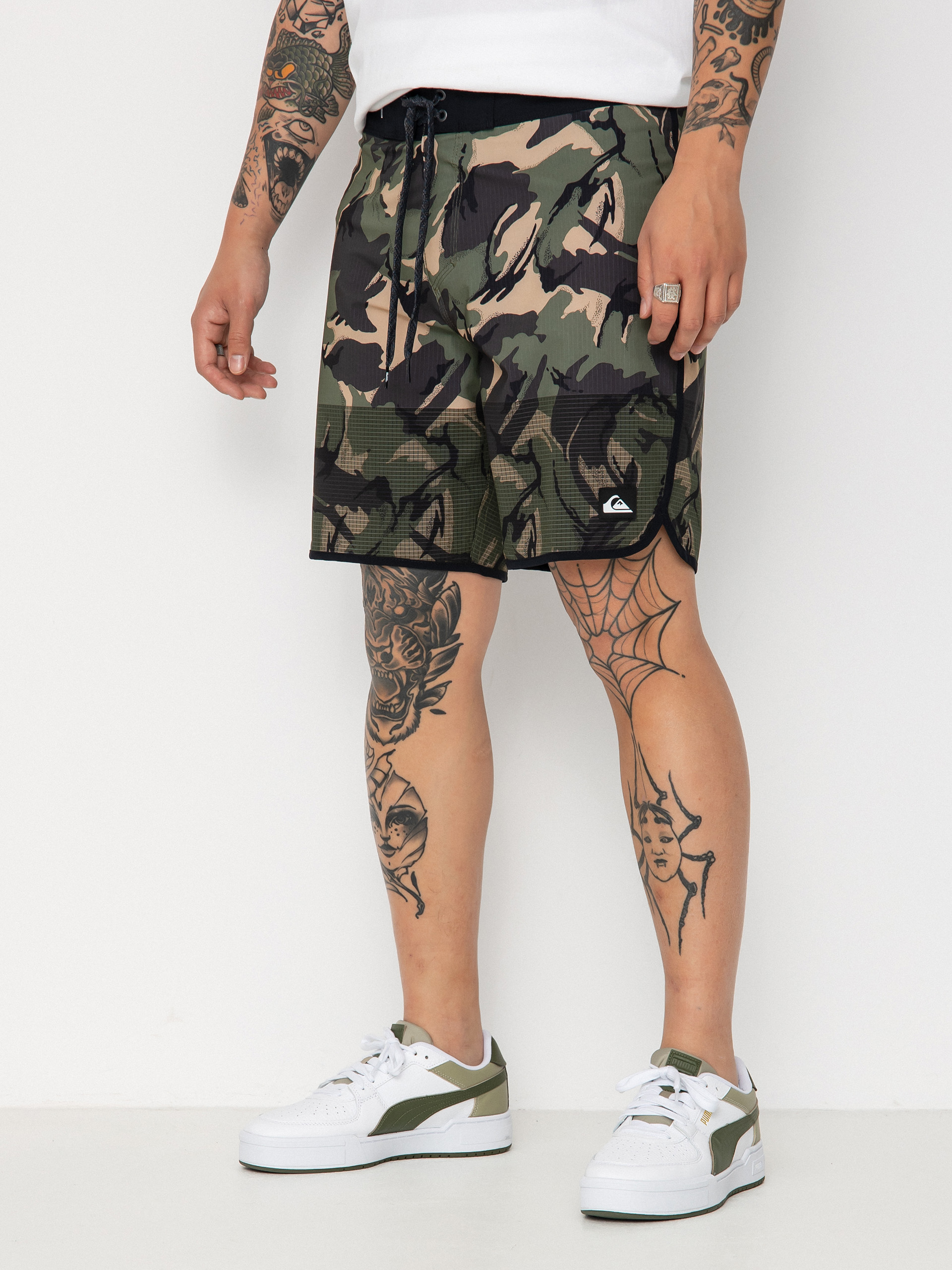 Quiksilver camo 2024 board shorts