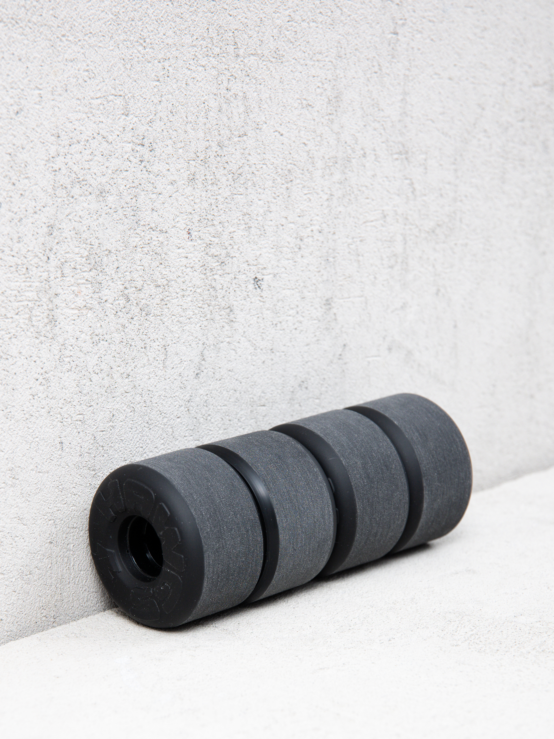 Landyachtz Lil Ez Hawgs 78A Wheels (black)