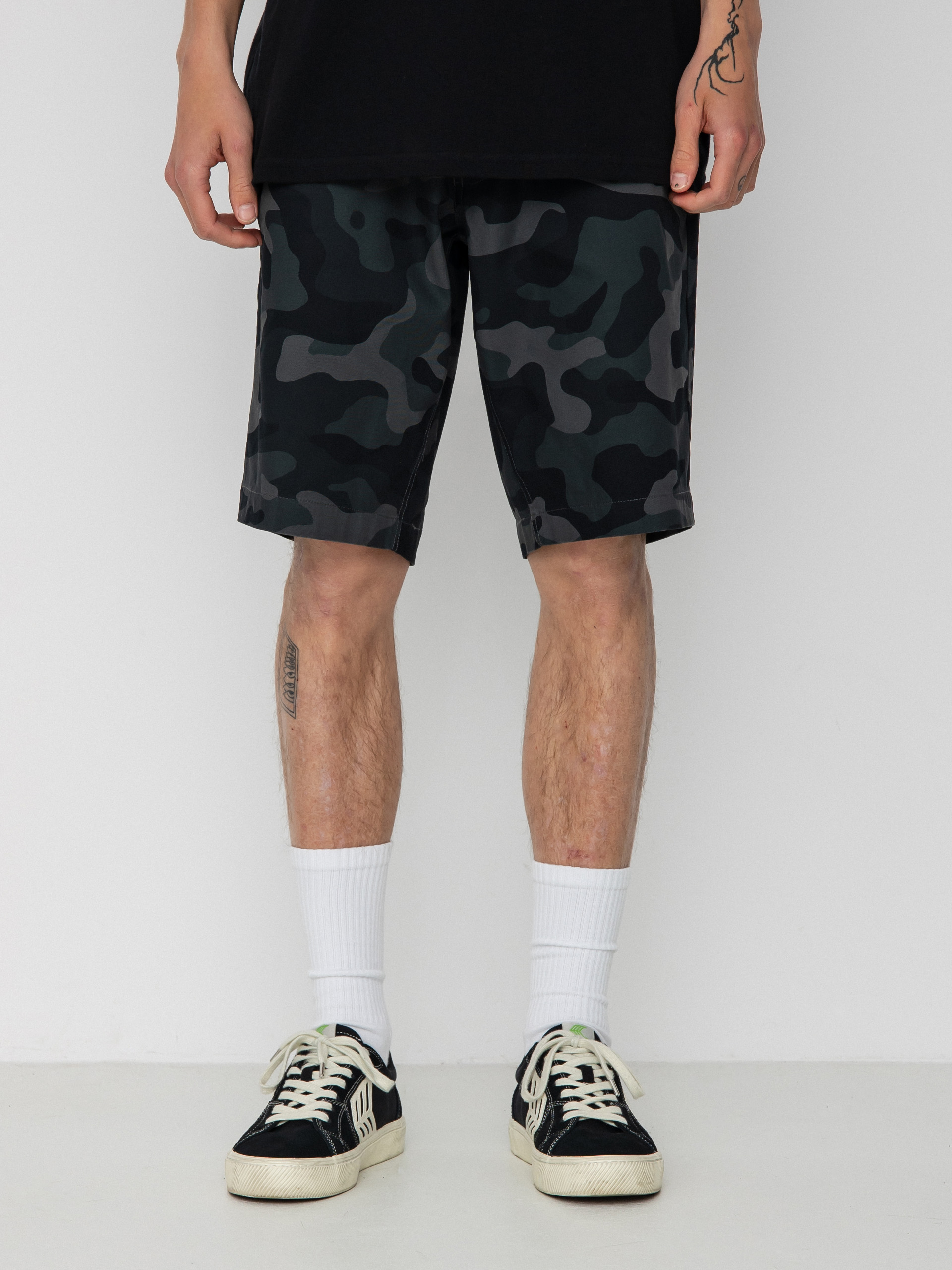 Fox Essex Camo 2.0 Shorts (black camo)
