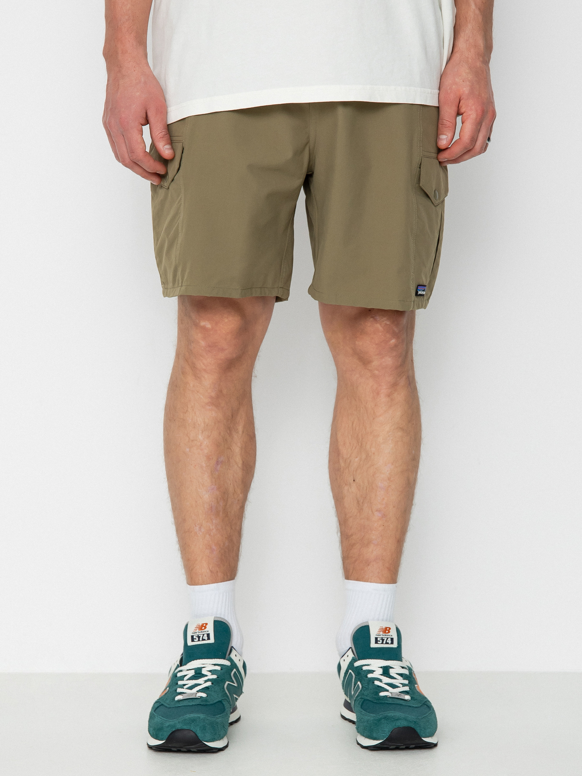 Patagonia Outdoor Everyday 7in Shorts (sage khaki)