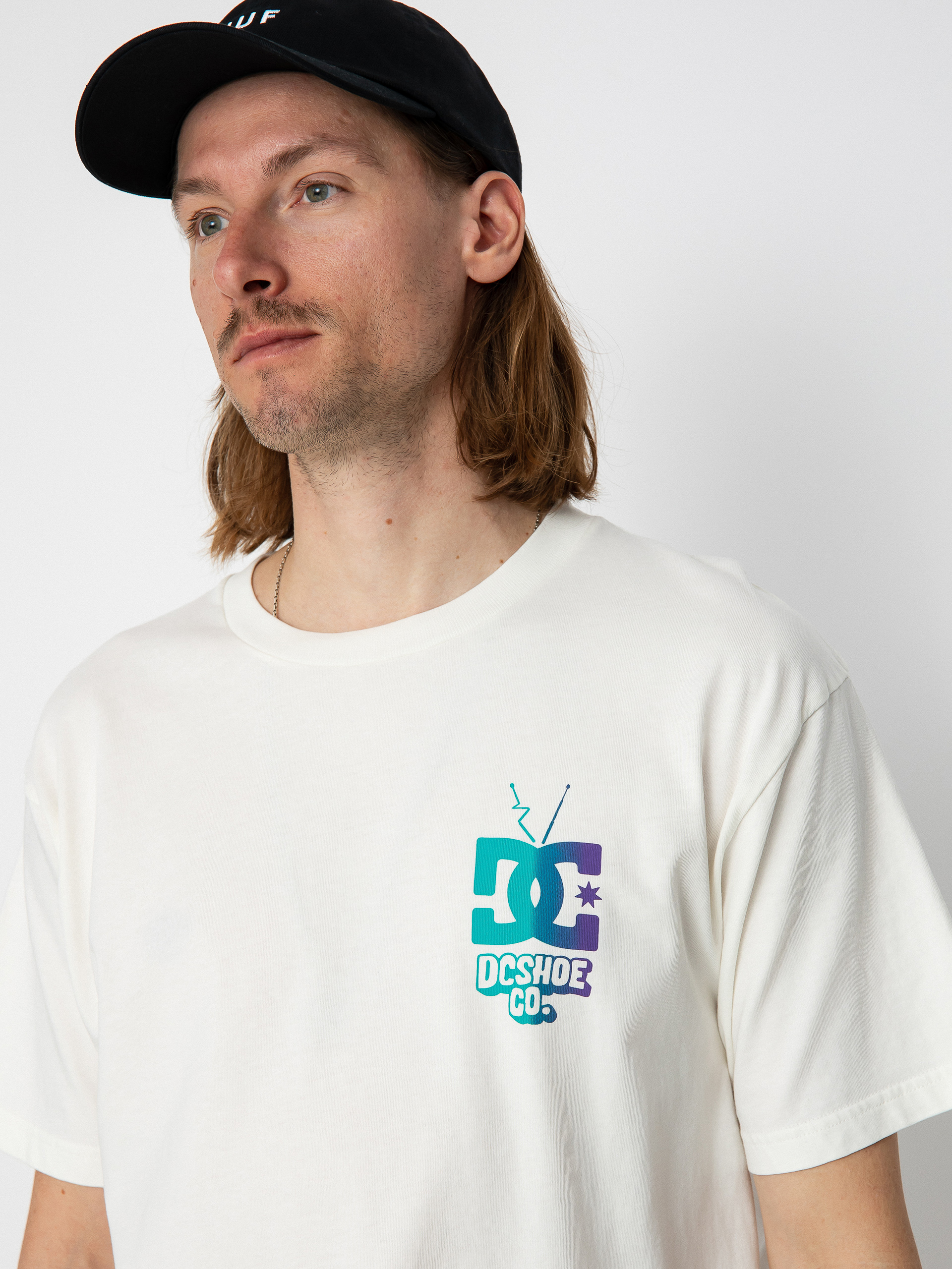 DC Watch And Learn T-shirt (lilywhiteenzymewash)