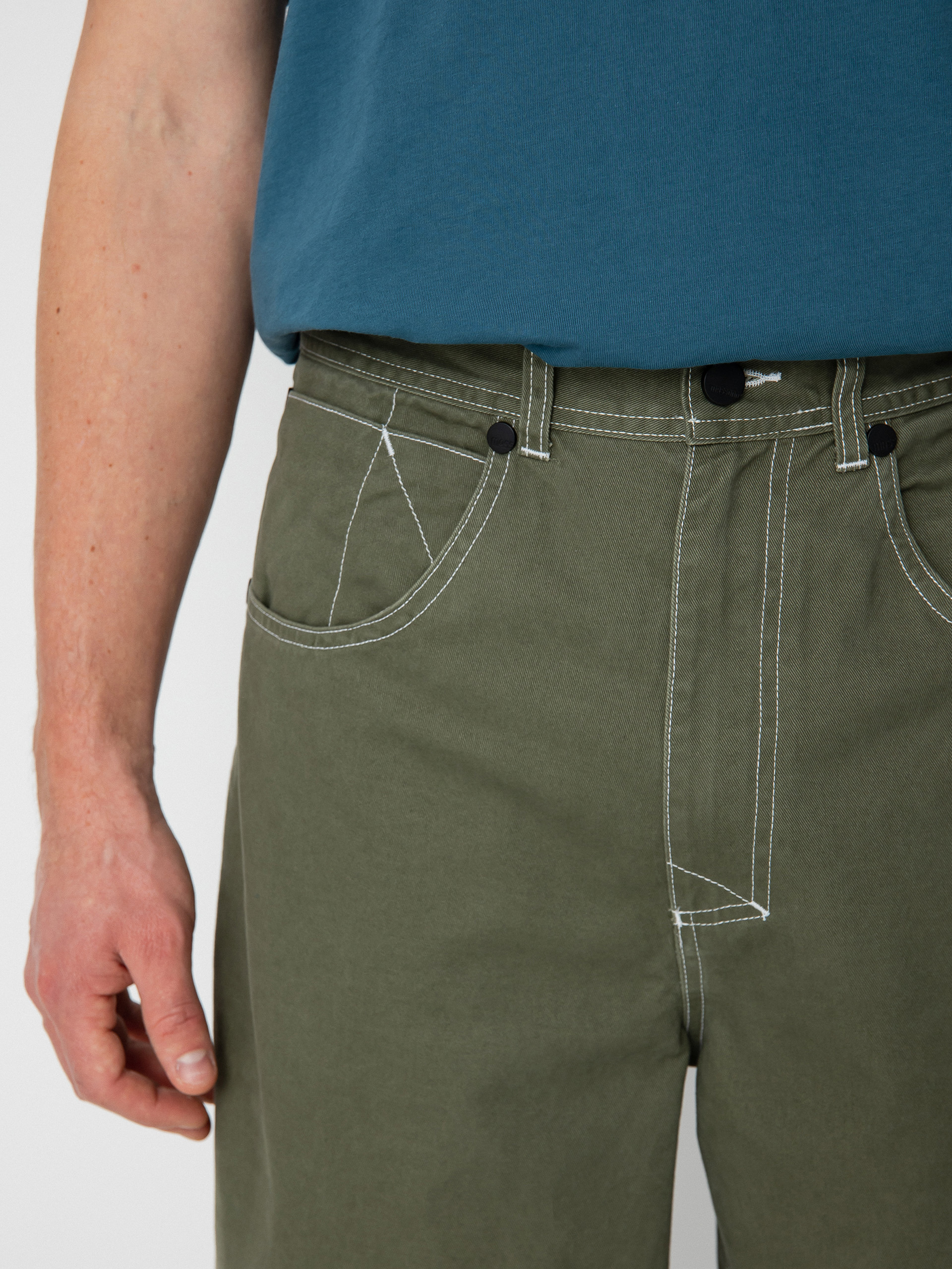 MassDnm Craft Baggy Fit Shorts (olive)