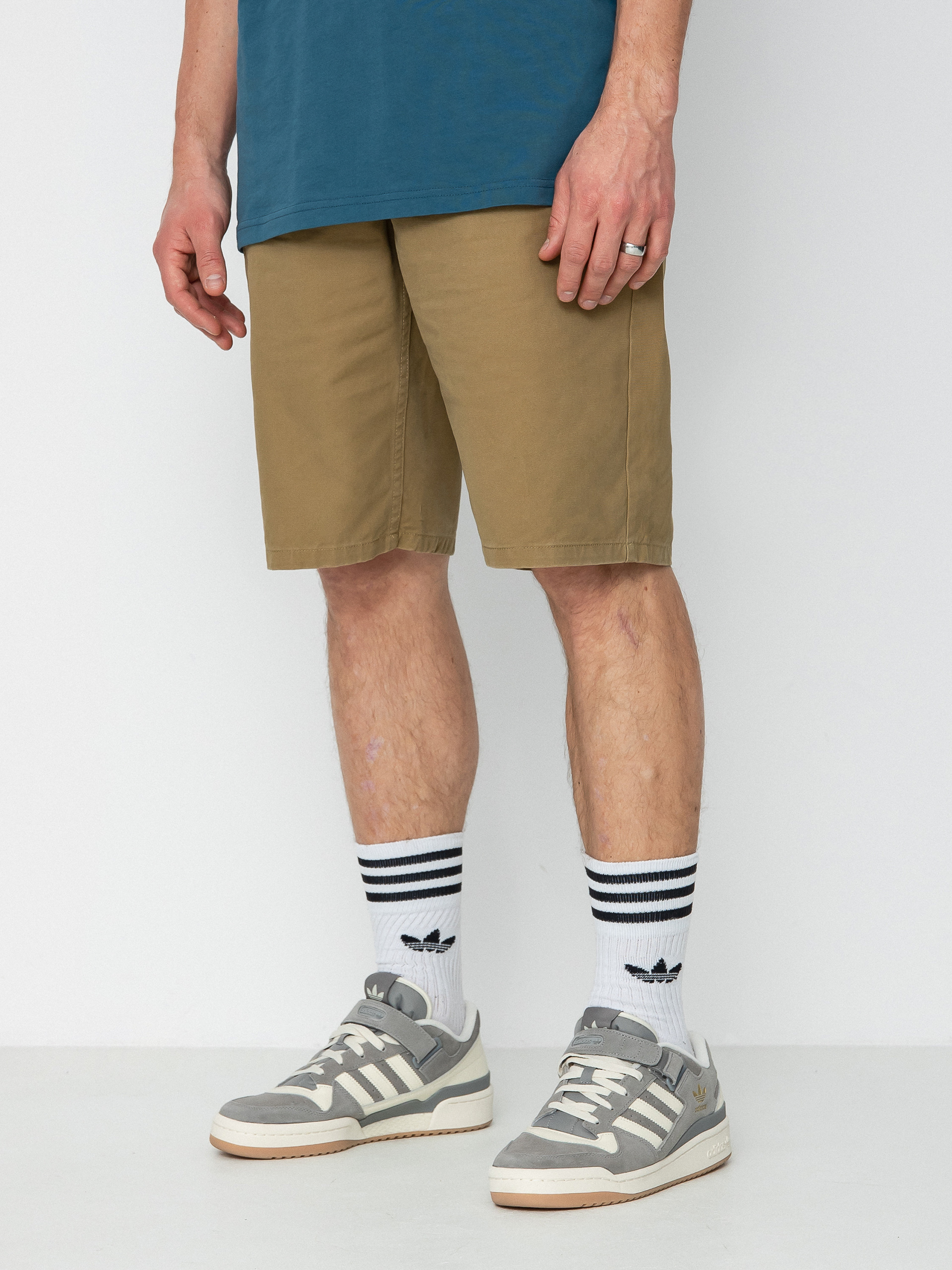 MassDnm Base Regular Fit Shorts (beige)