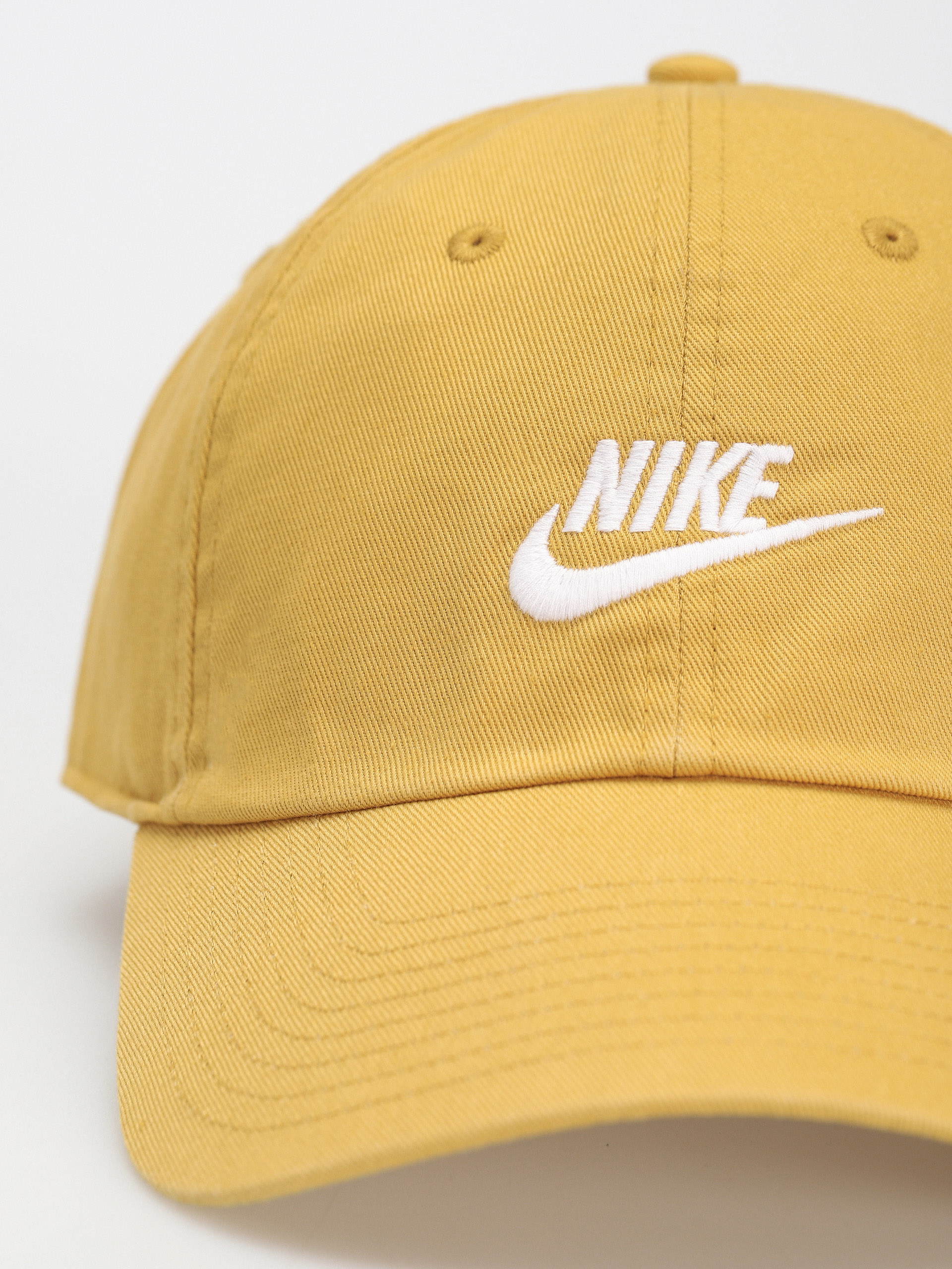Nike SB Heritage86 Futura Washed Cap (wheat gold/white)