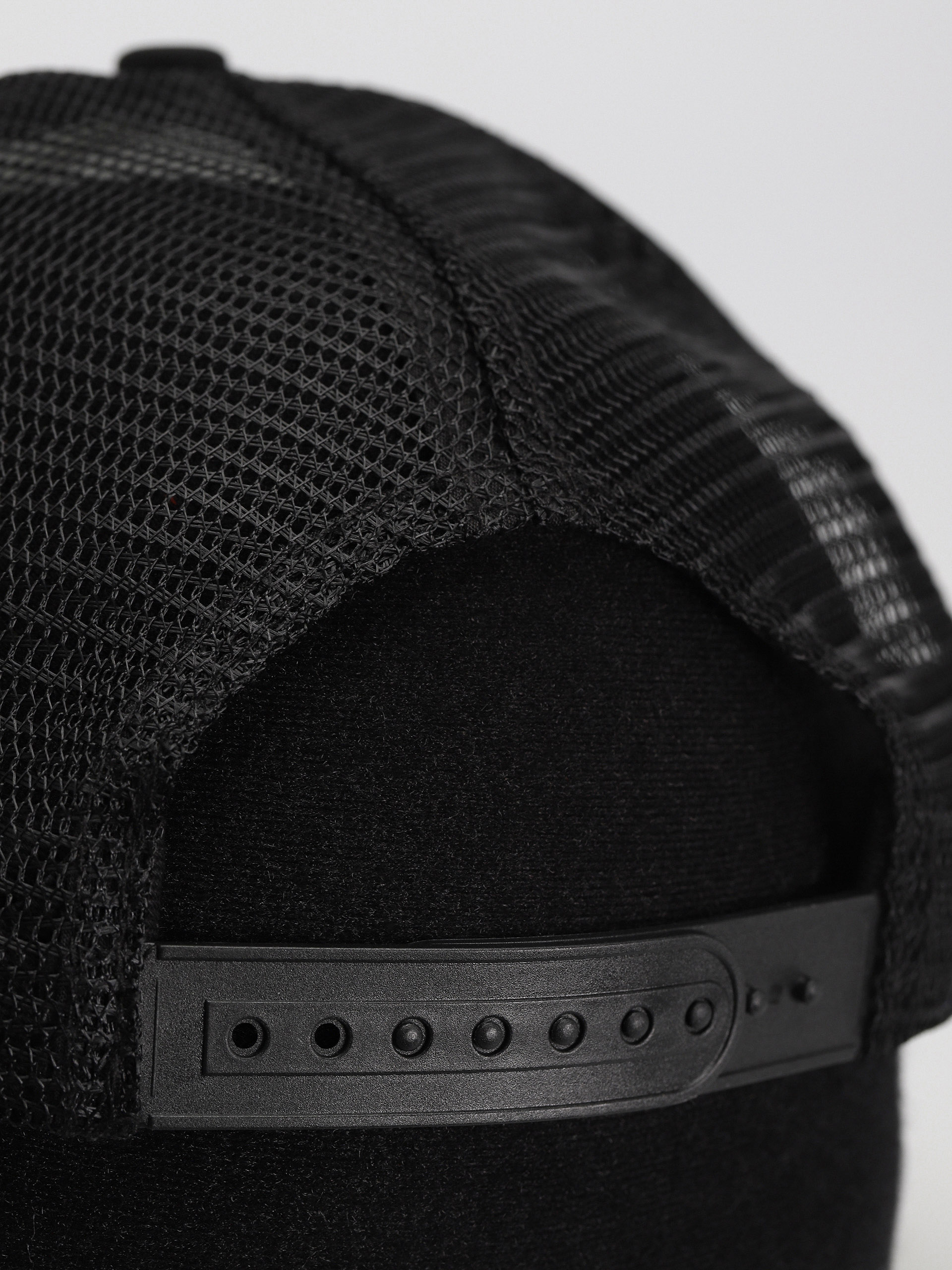 Santa Cruz Classic Dot Mesh Cap (white/black)