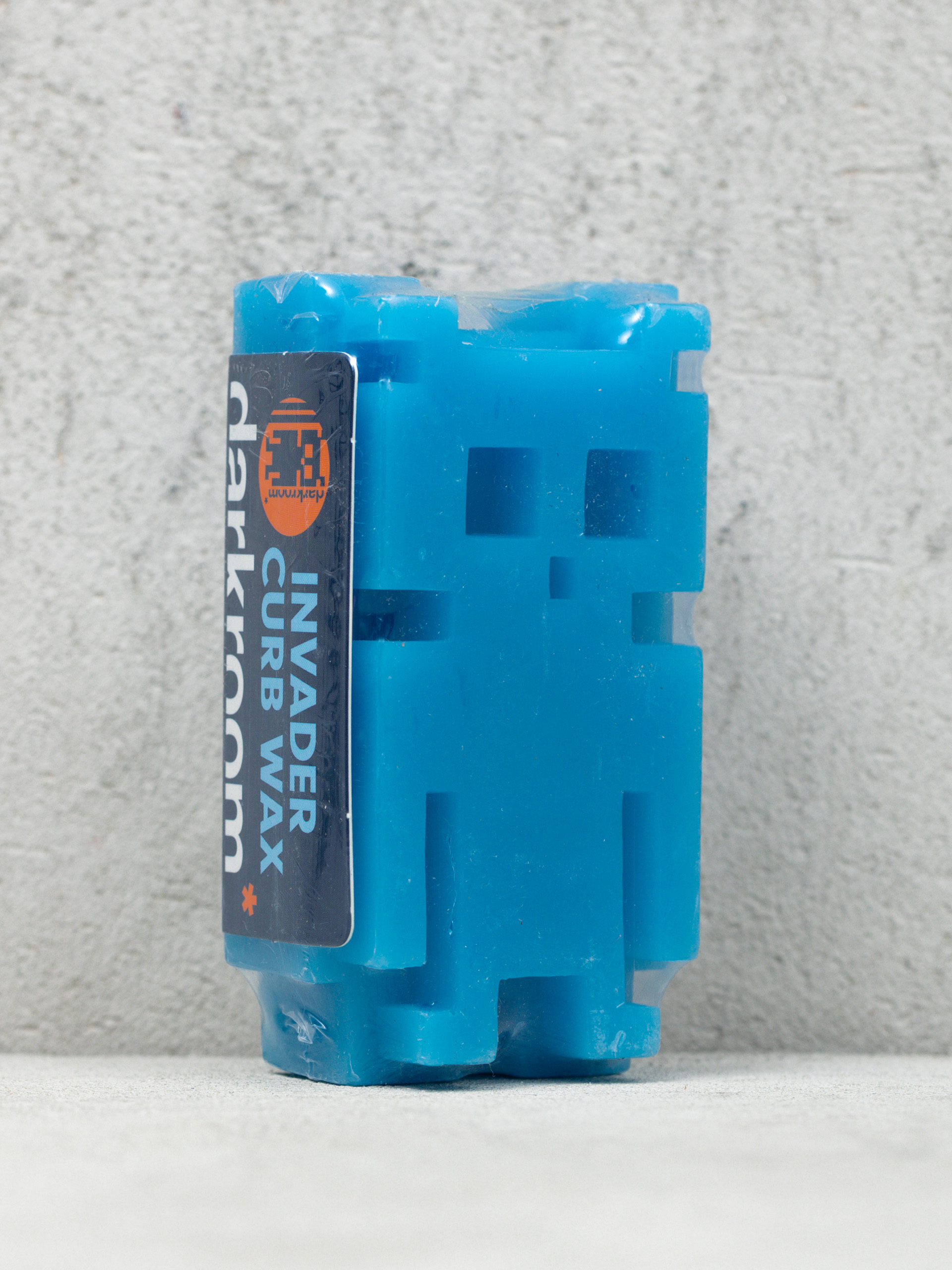 Darkroom Invader Curb Wax (blue)