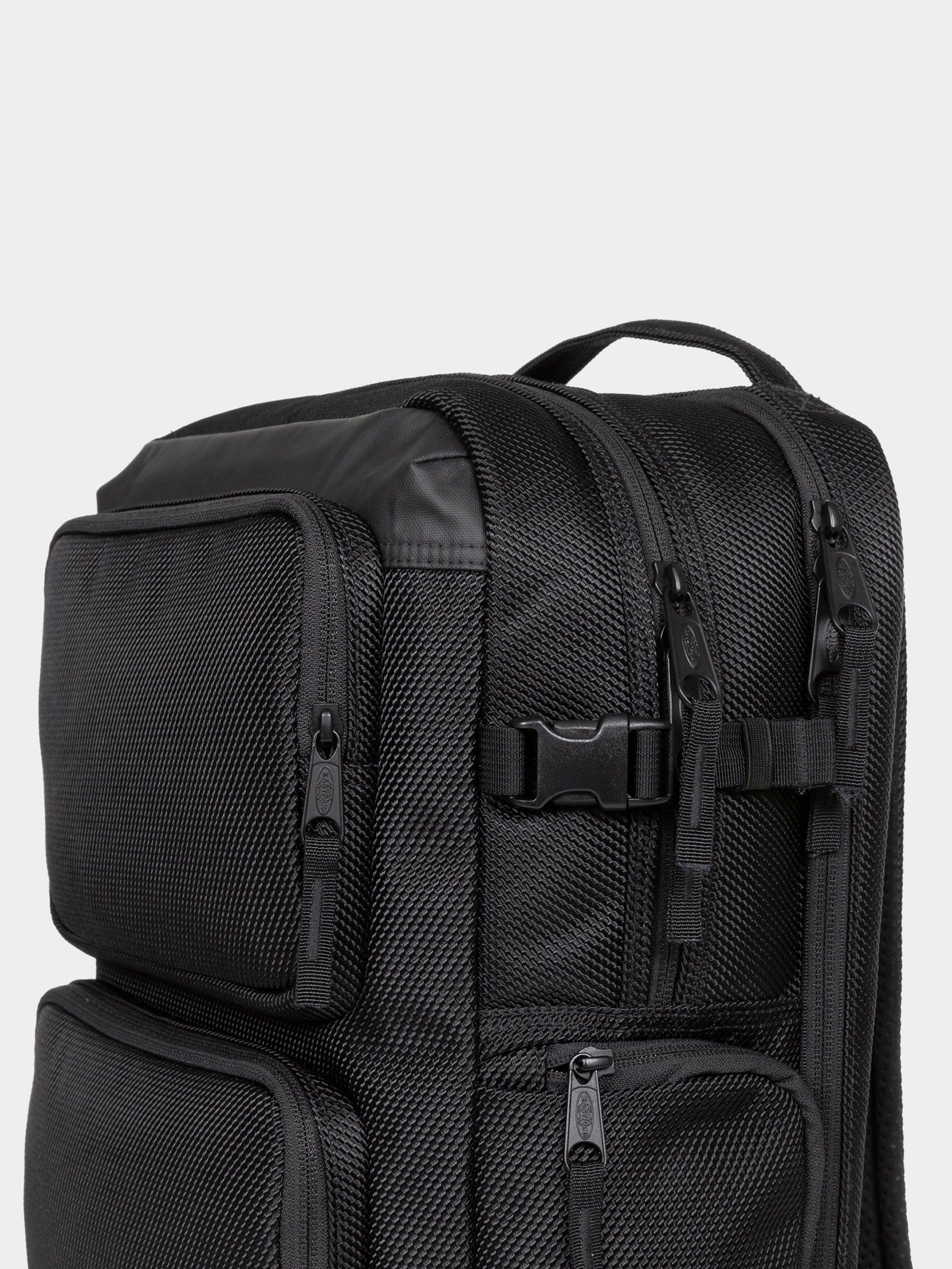 Eastpak Cnnct Office Backpack black (cnnct coat)