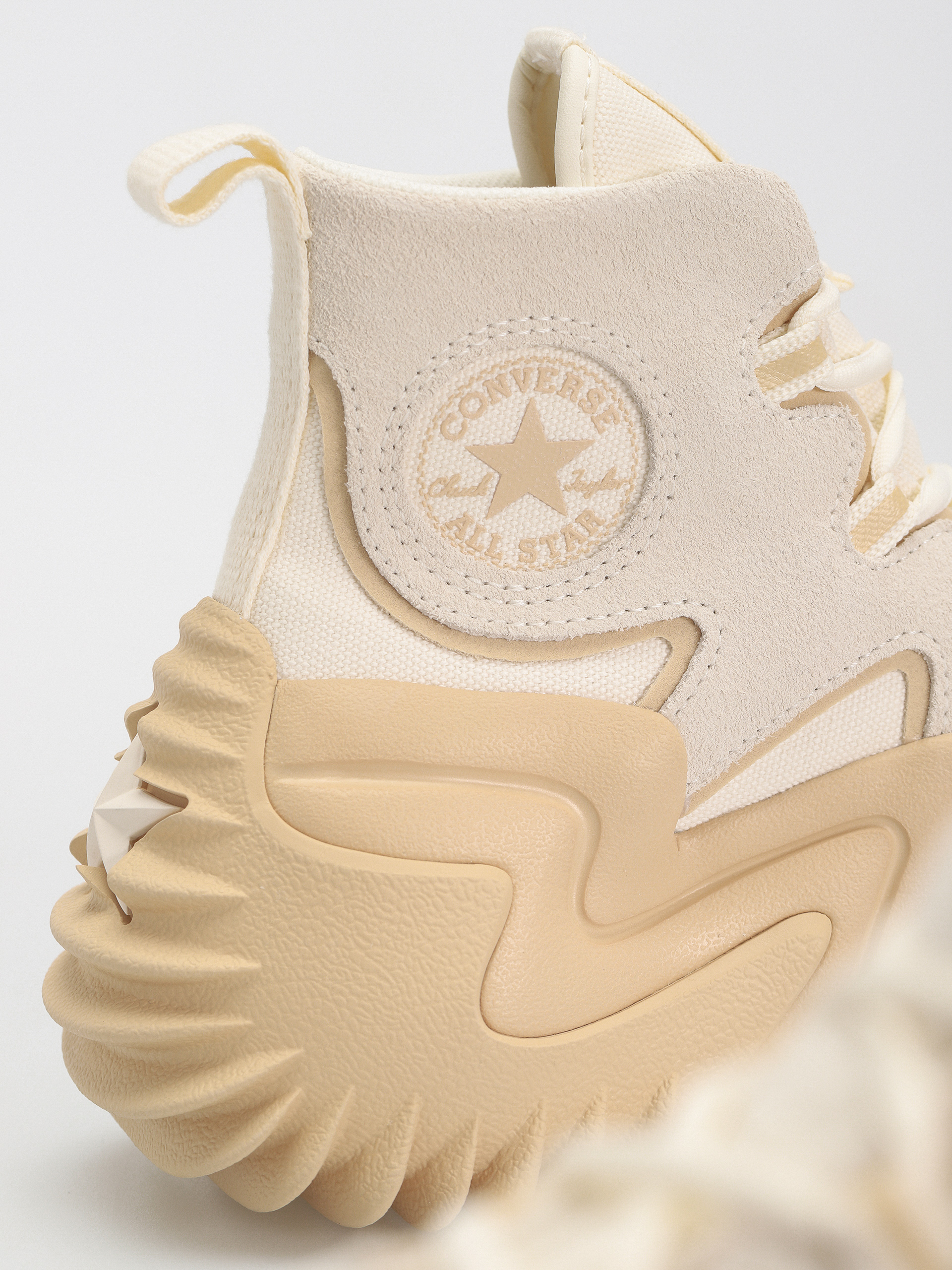 Converse Run Star Motion Cx Hi Shoes (egret/oat milk)