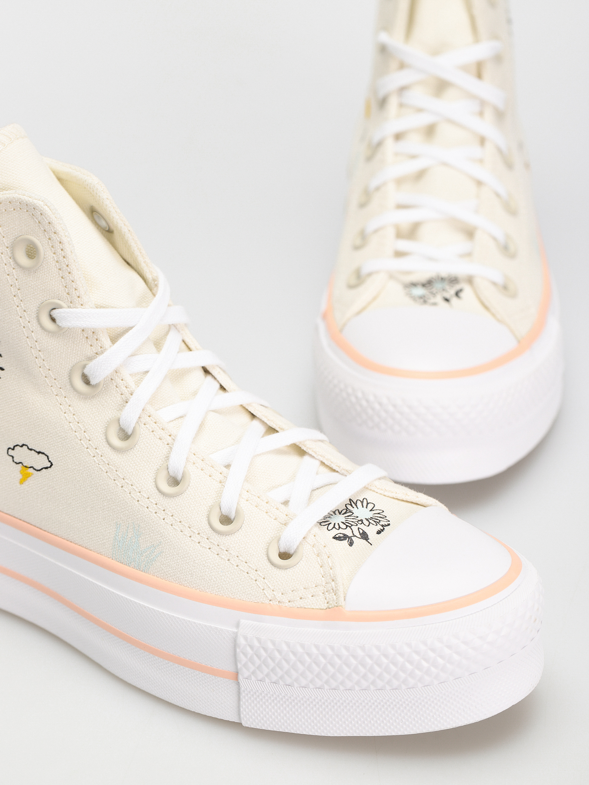 Converse Chuck Taylor All Star Lift Hi Chucks Wmn (egret)