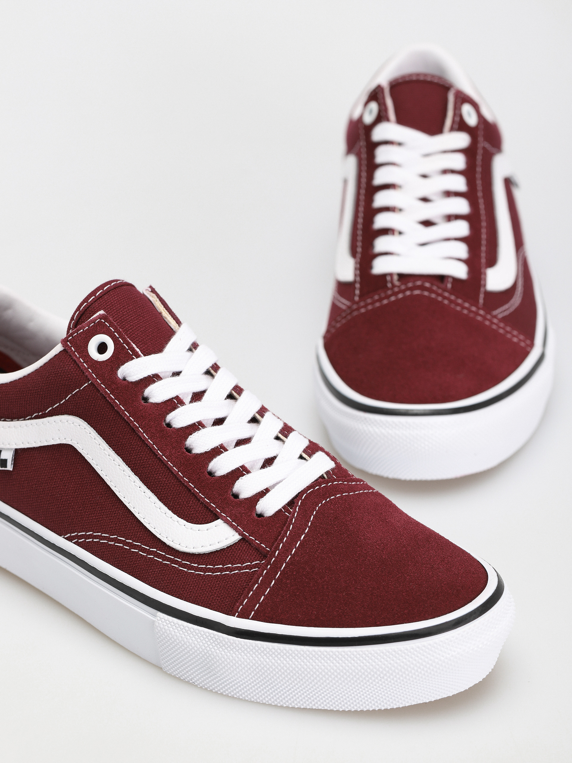 Vans burgundy slip on 2024 shoes