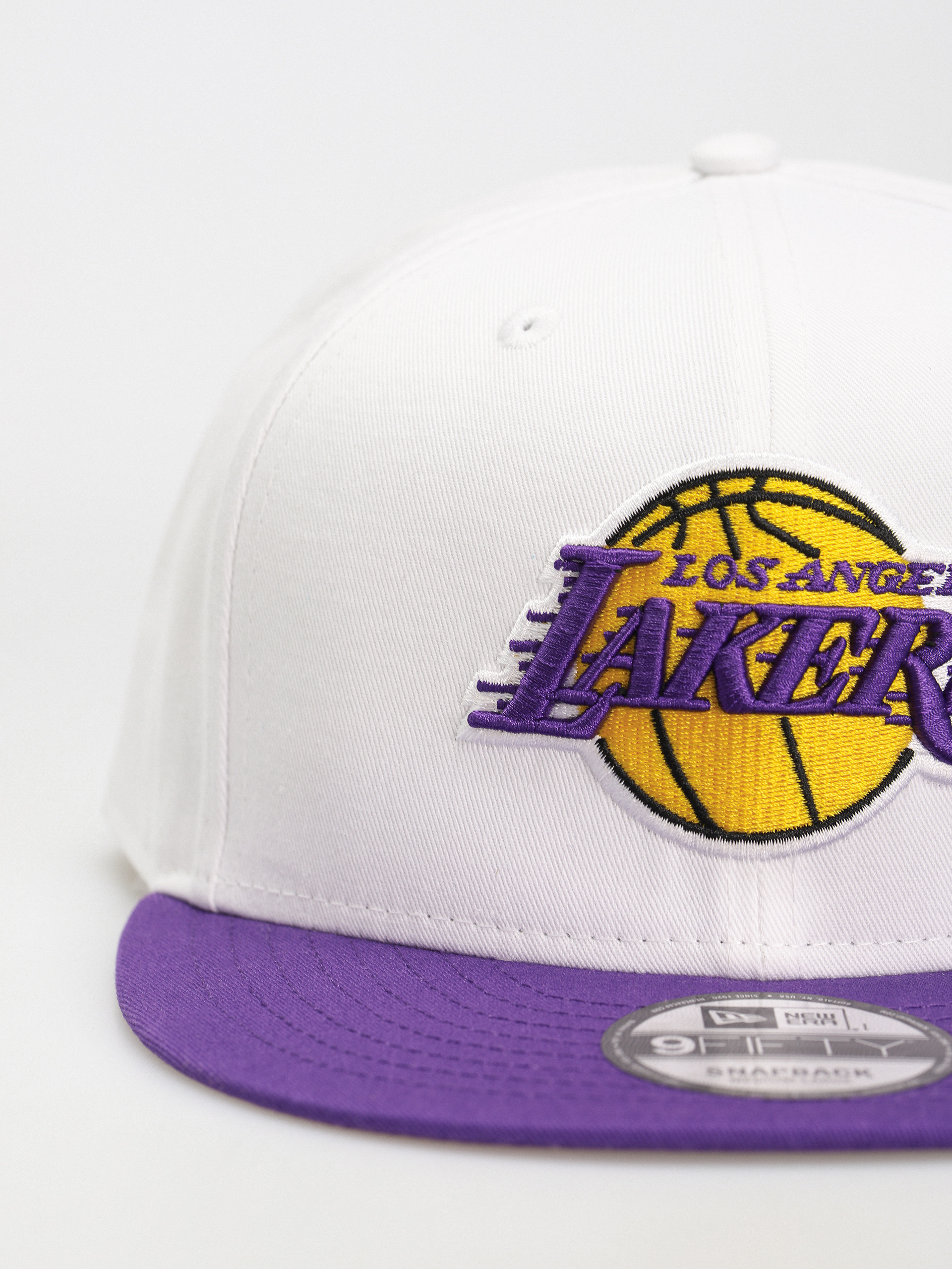 New Era White Crown Team 9Fifty Los Angeles Lakers Cap (white/purple)