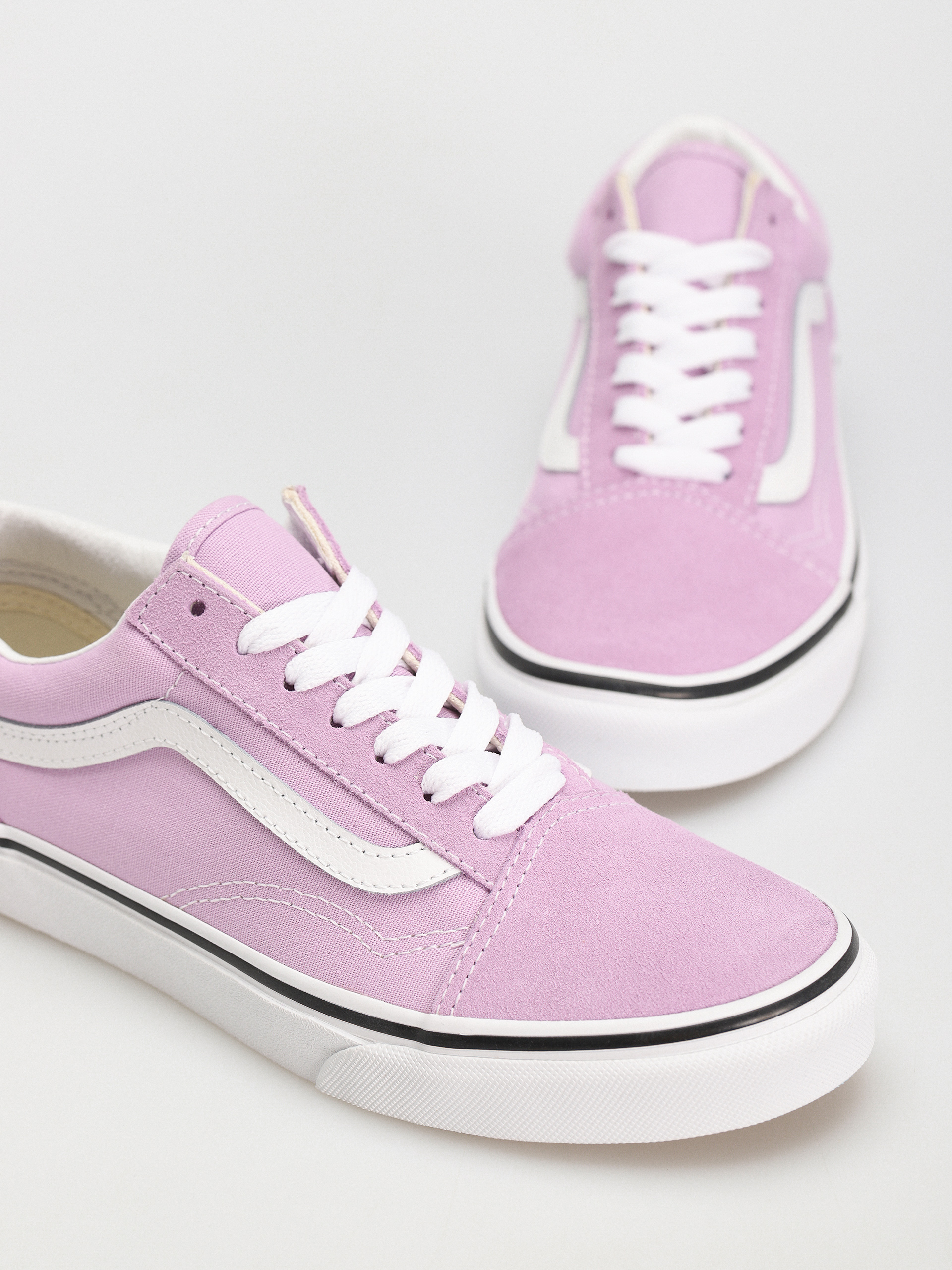 Lilac purple outlet vans