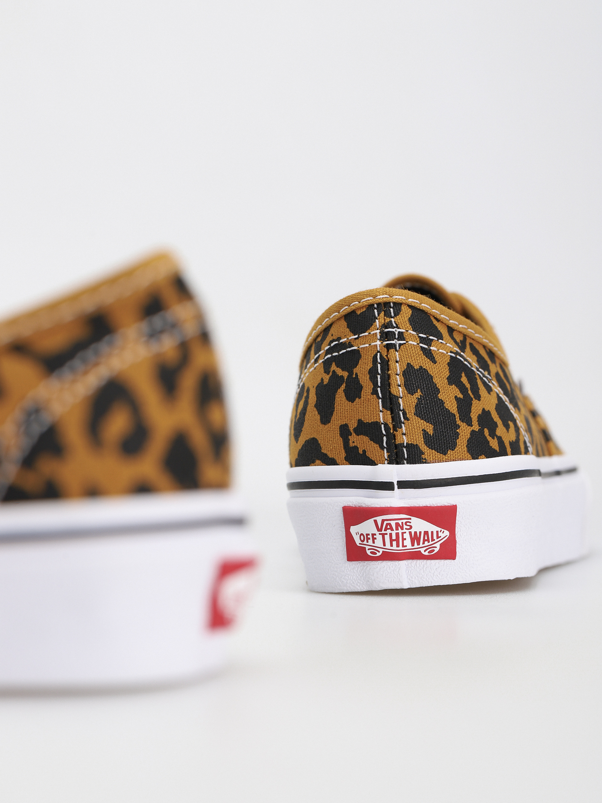 Vans Authentic Schuhe (leopard black/true white)