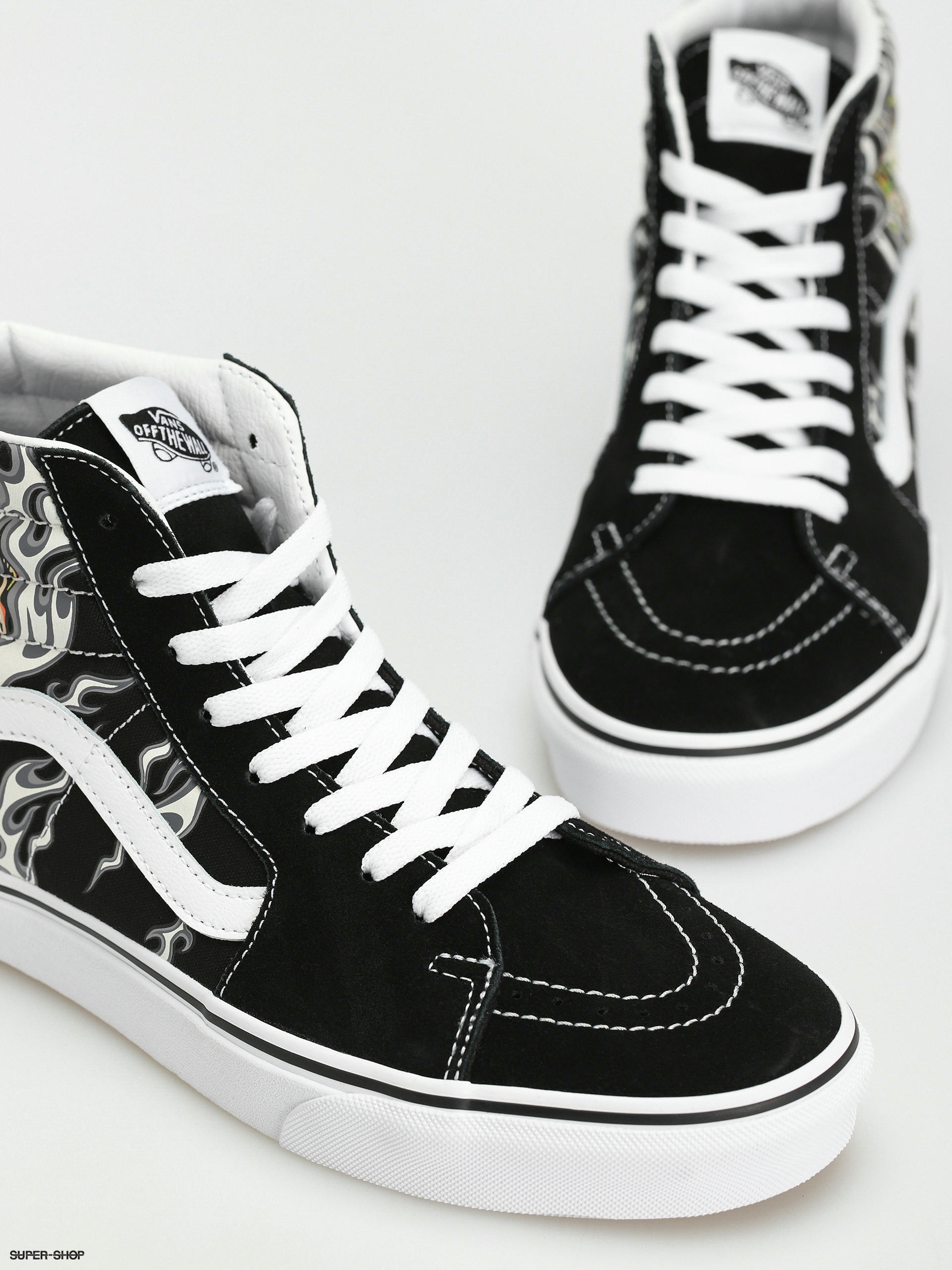 Vans old skool 2024 black hi top