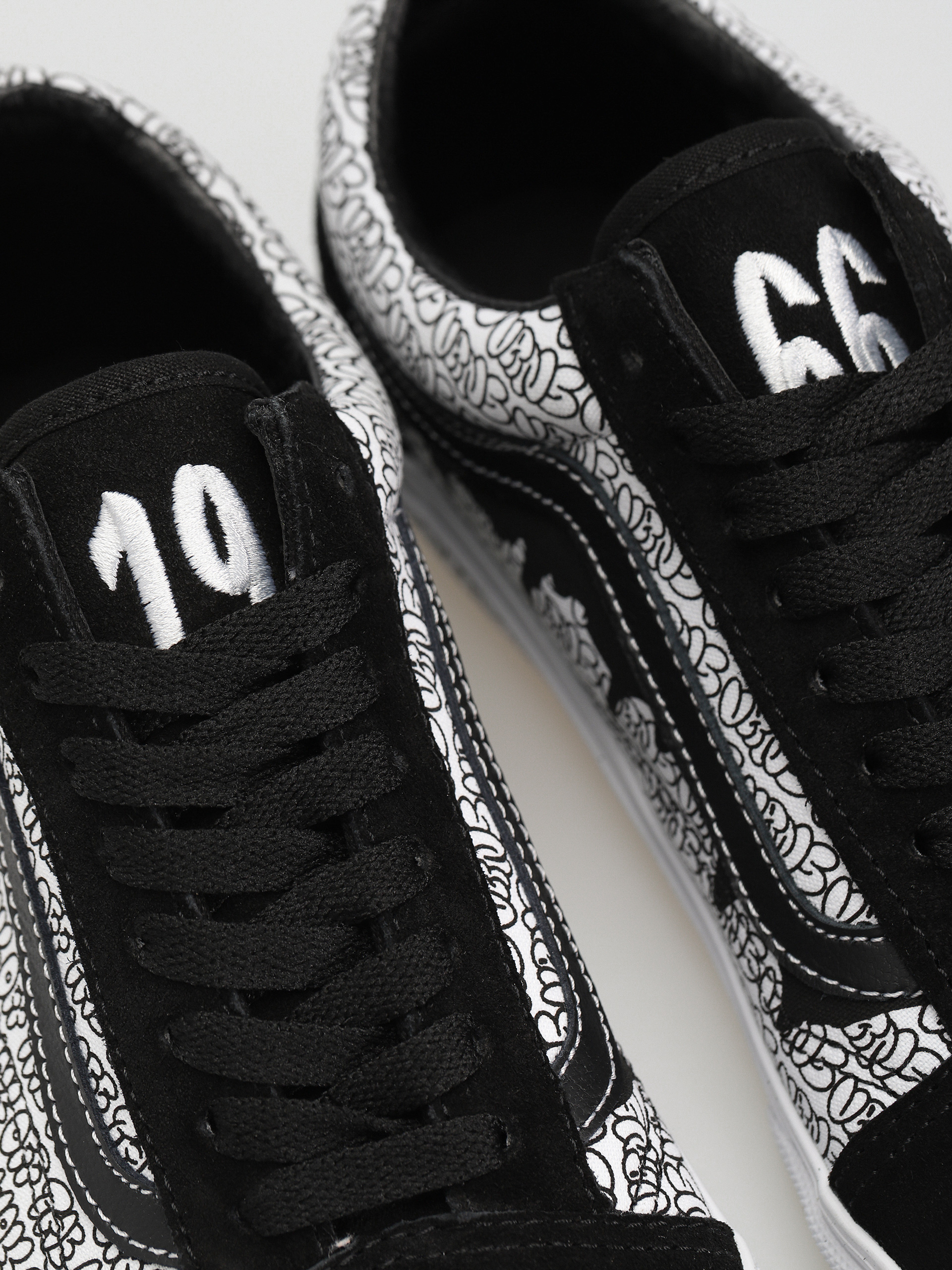 Vans Old Skool Shoes (black/black white)