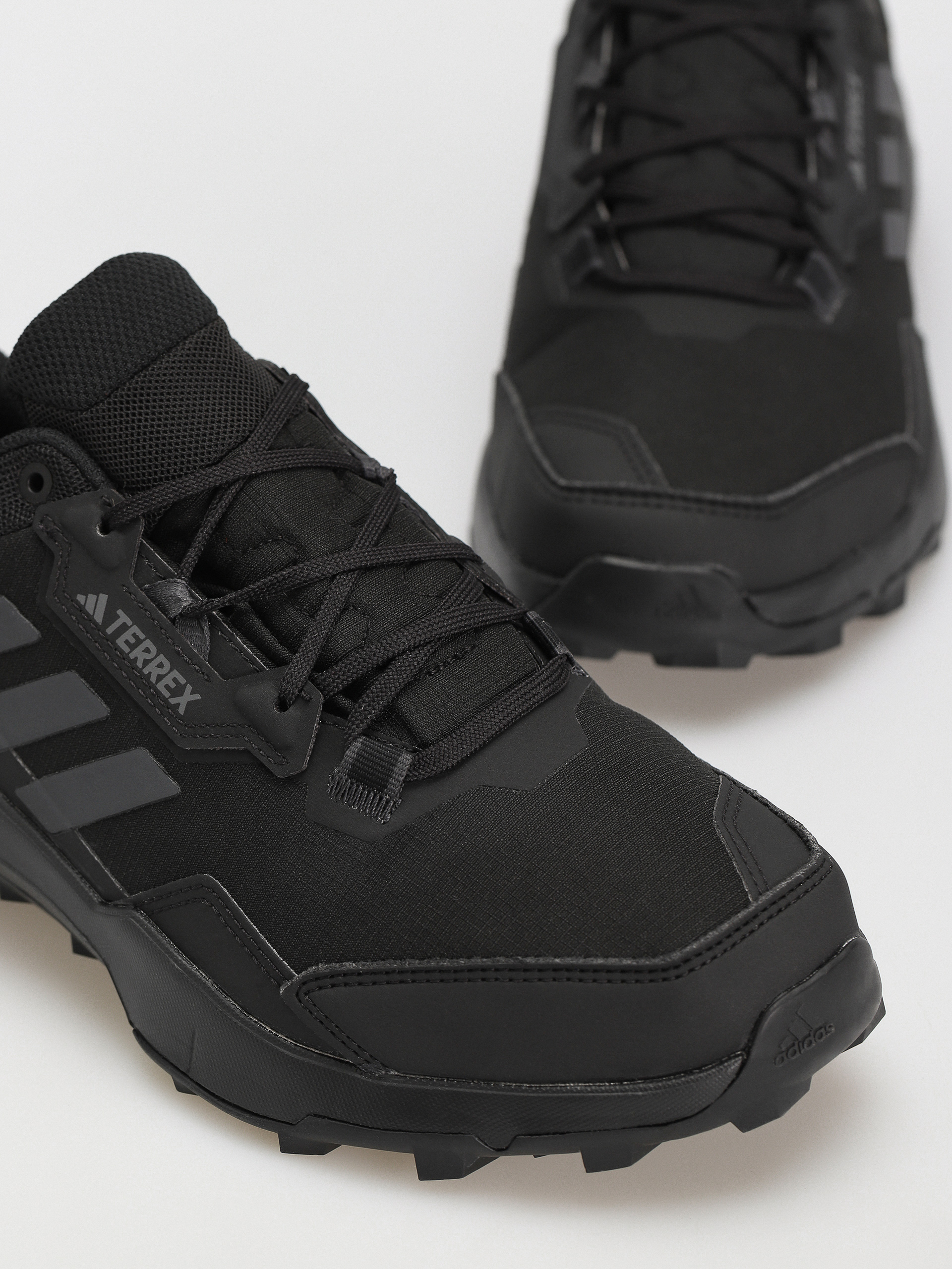 adidas Originals Terrex Ax4 Gtx Shoes (cblack/carbon/grefou)