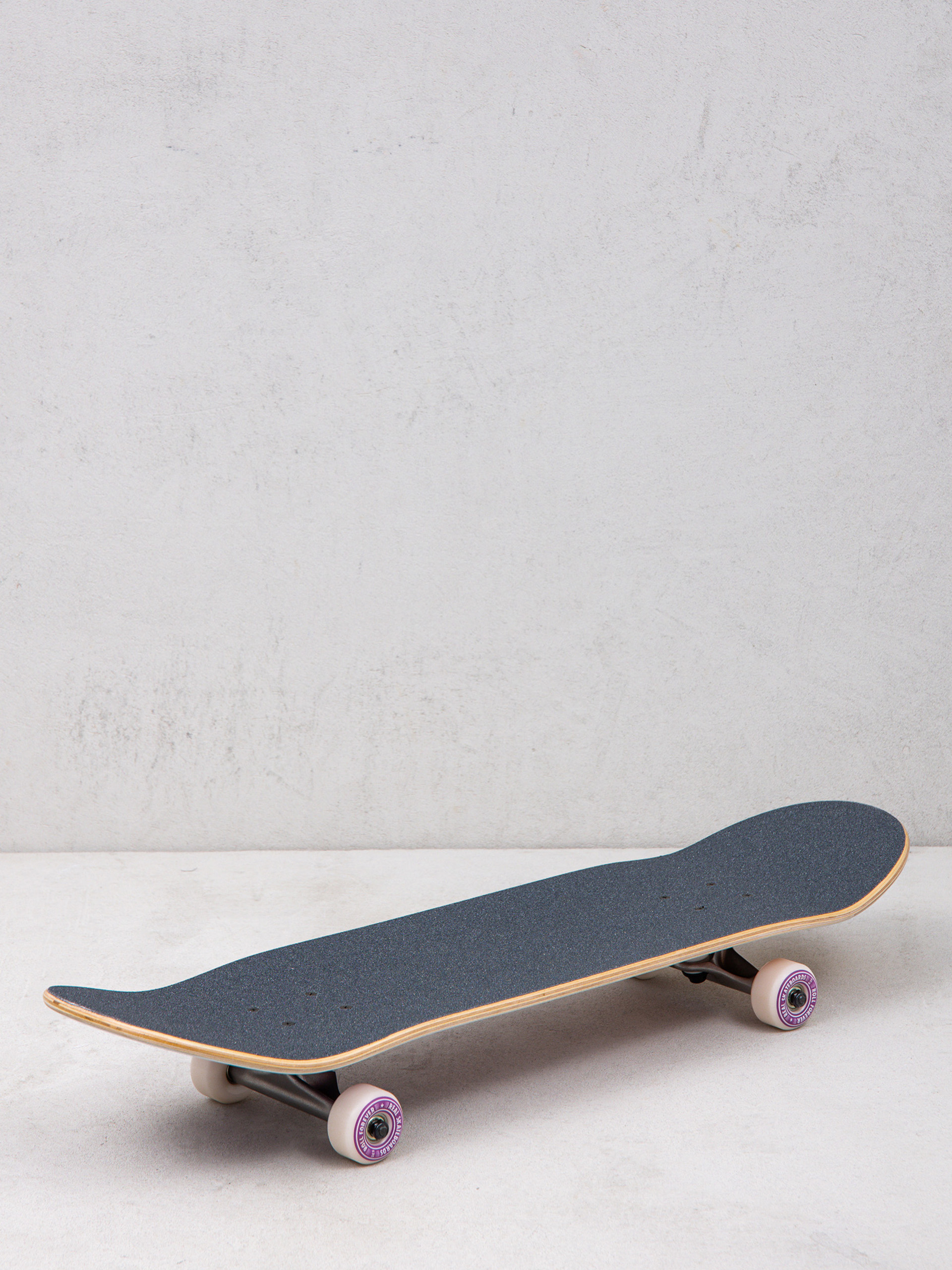 Real Be Free Fade Skateboard (purple/yellow)