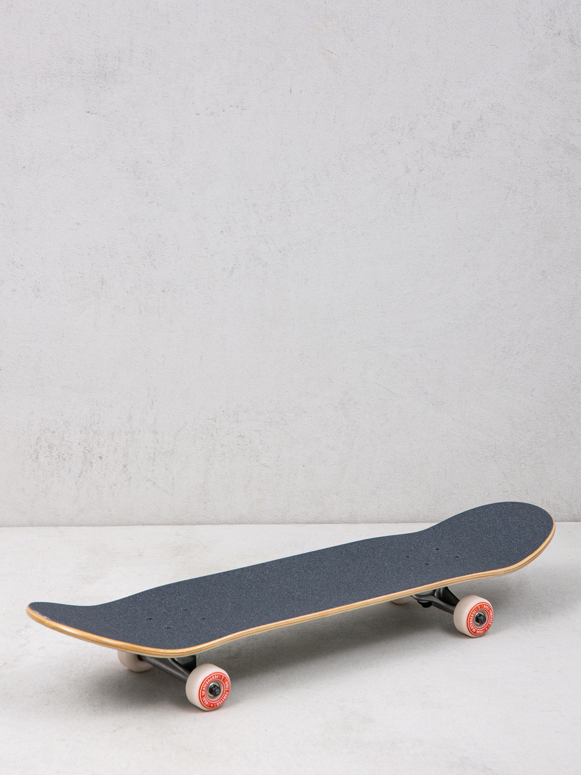 Real Stealth Ovals Skateboard (black/green)