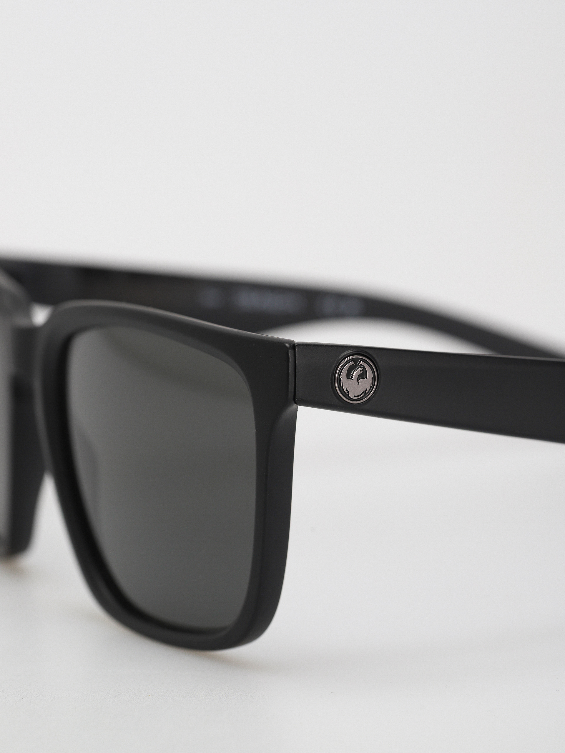 Dragon Baile XL Sunglasses (lumalens smoke)