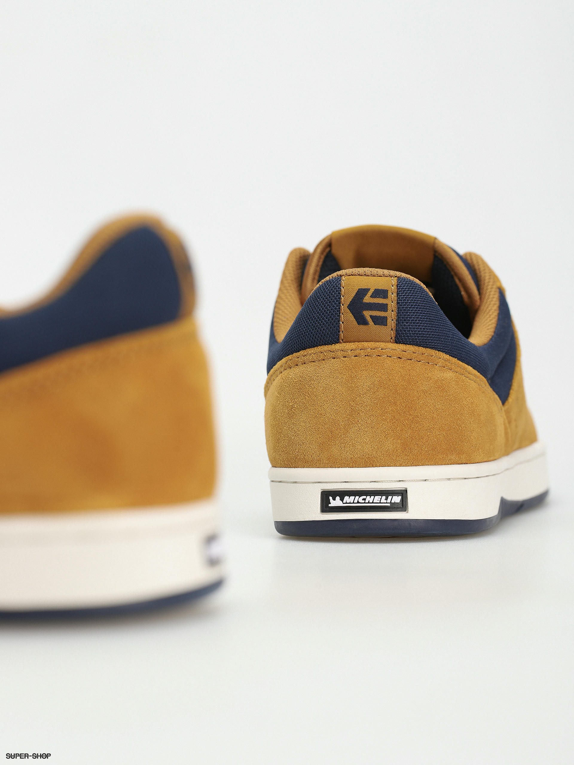 Etnies Marana Shoes tan blue