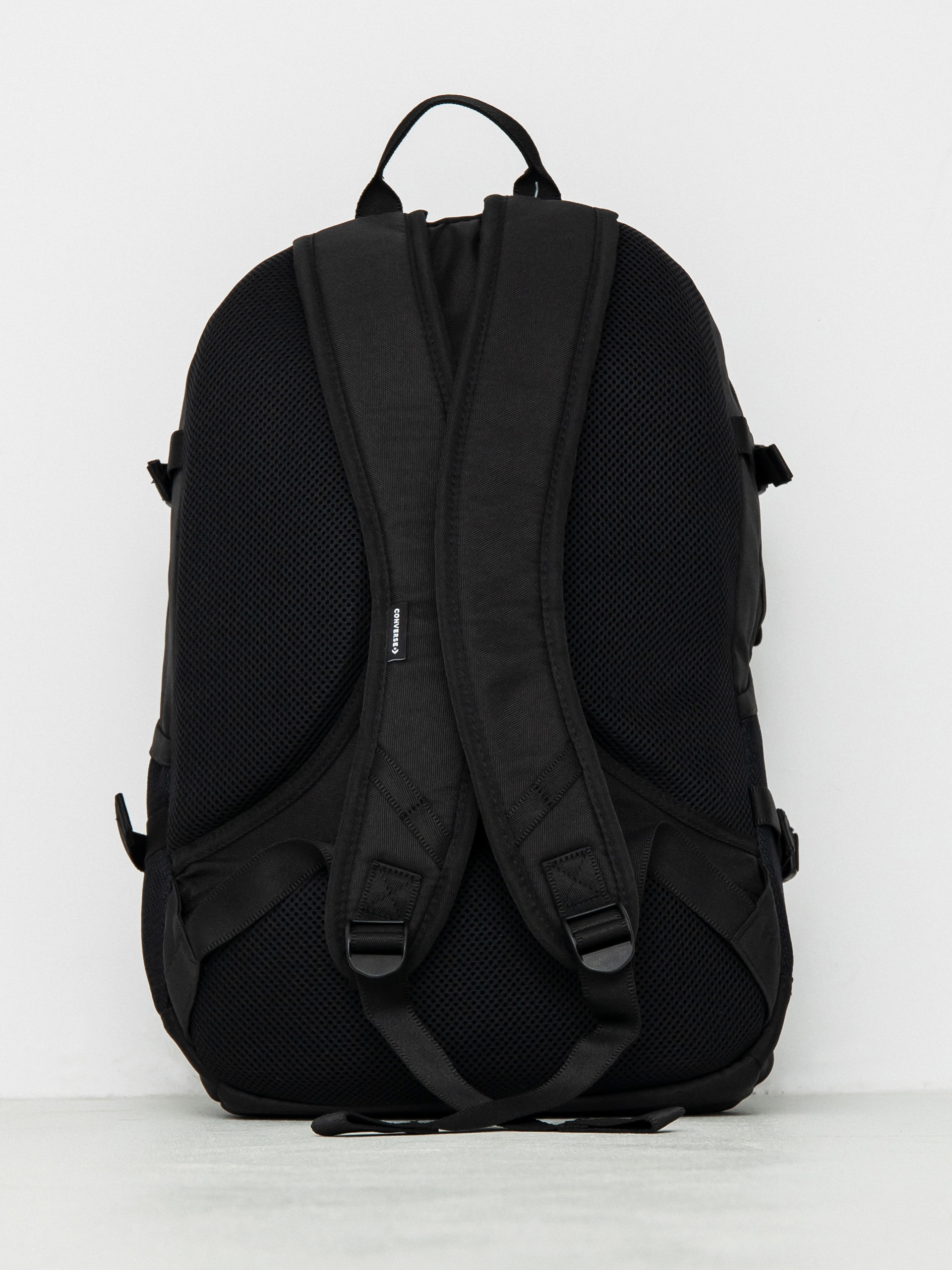 Straight edge outlet backpack