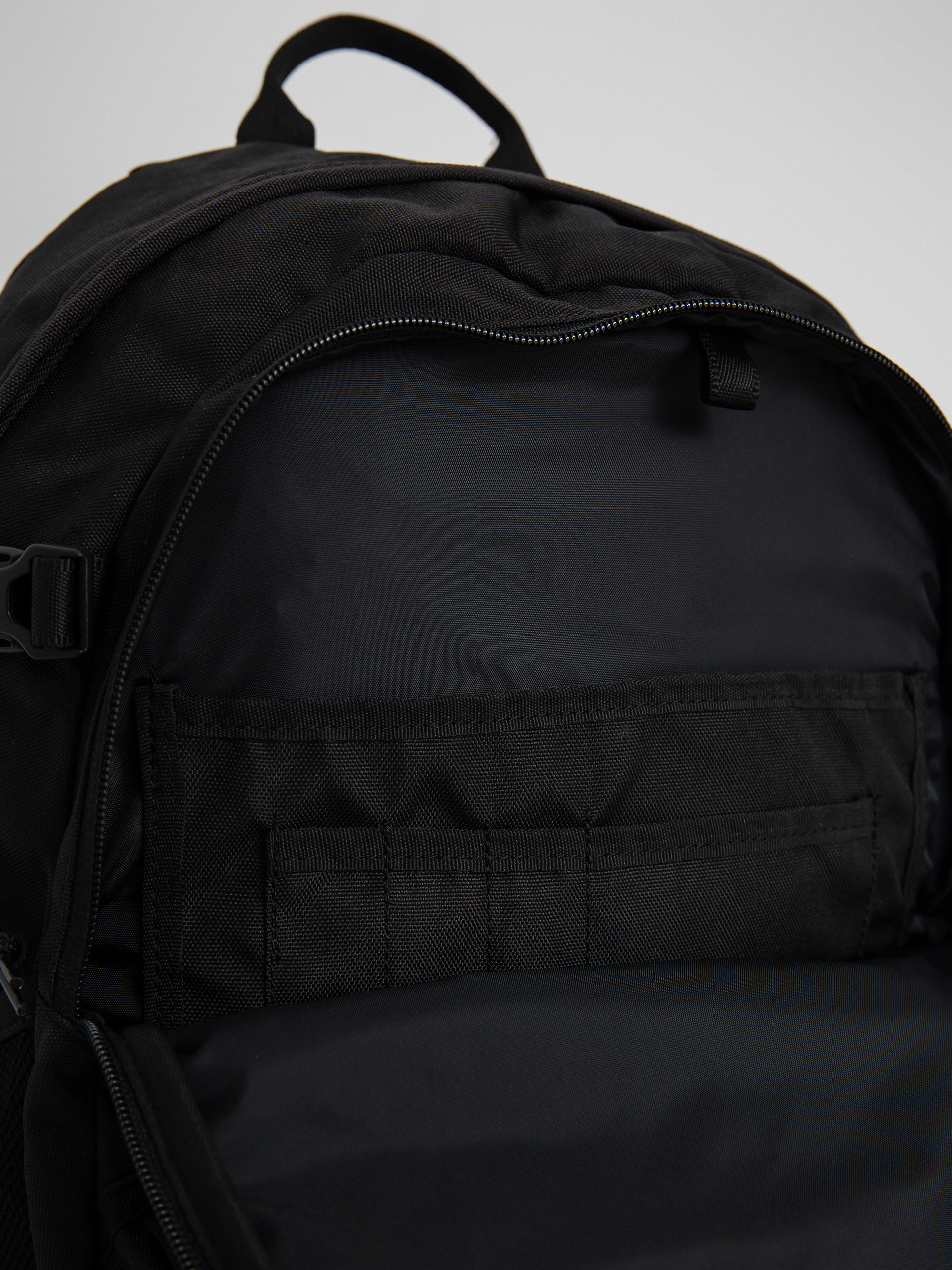 Converse Straight Edge Rucksack (black)