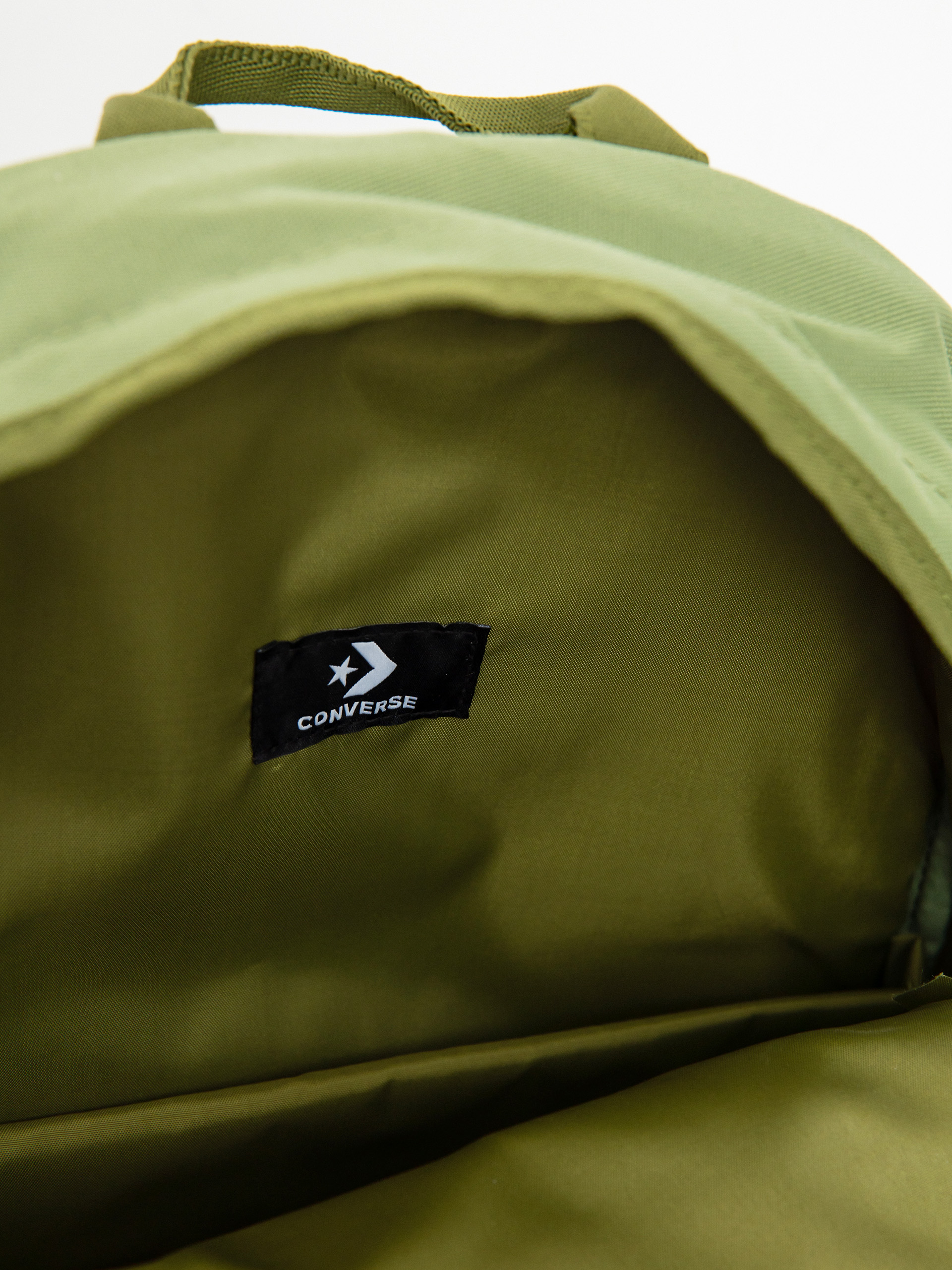 Converse Straight Edge Backpack (alligator friend)