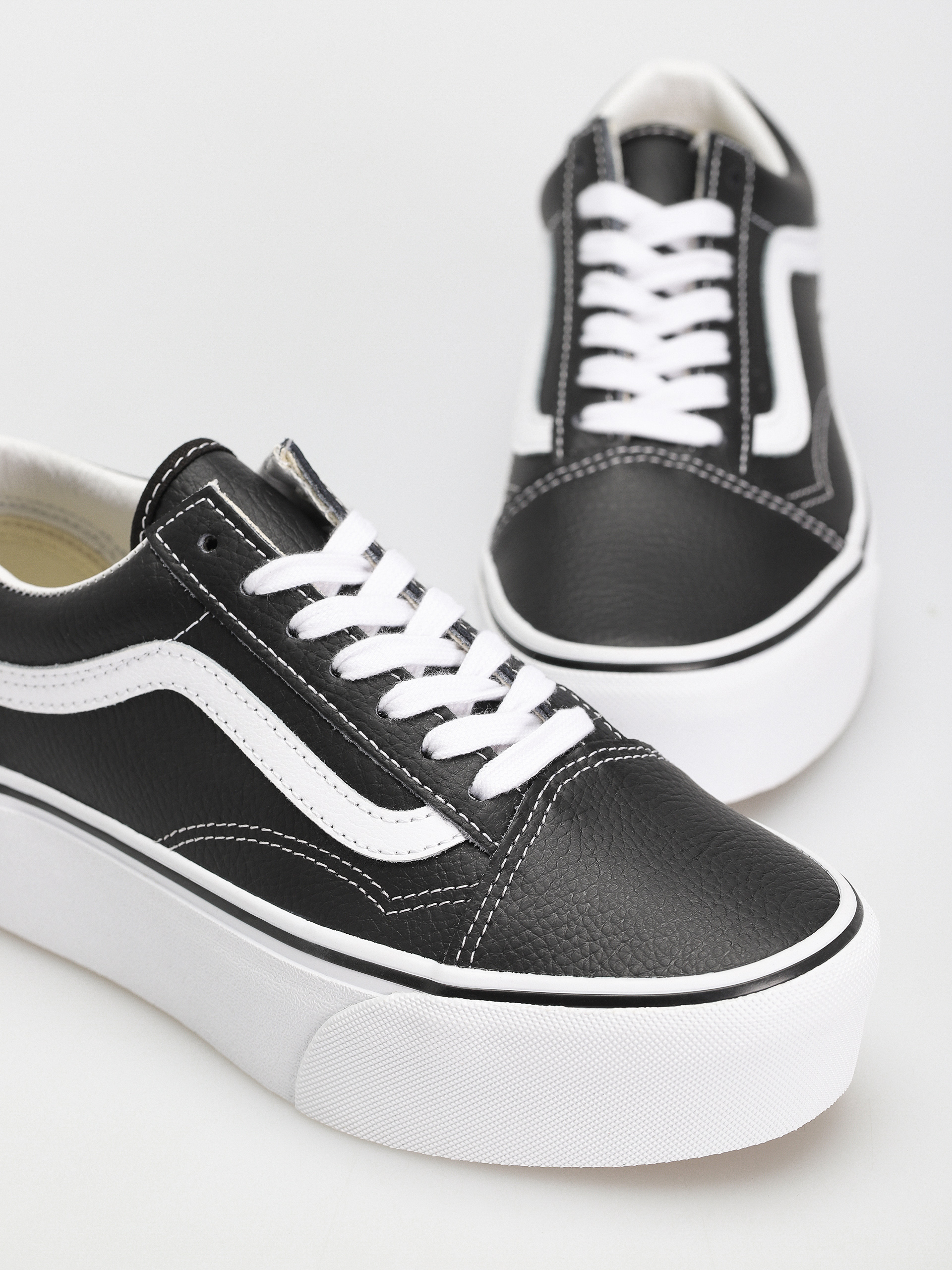 Black and white leather vans old skool online