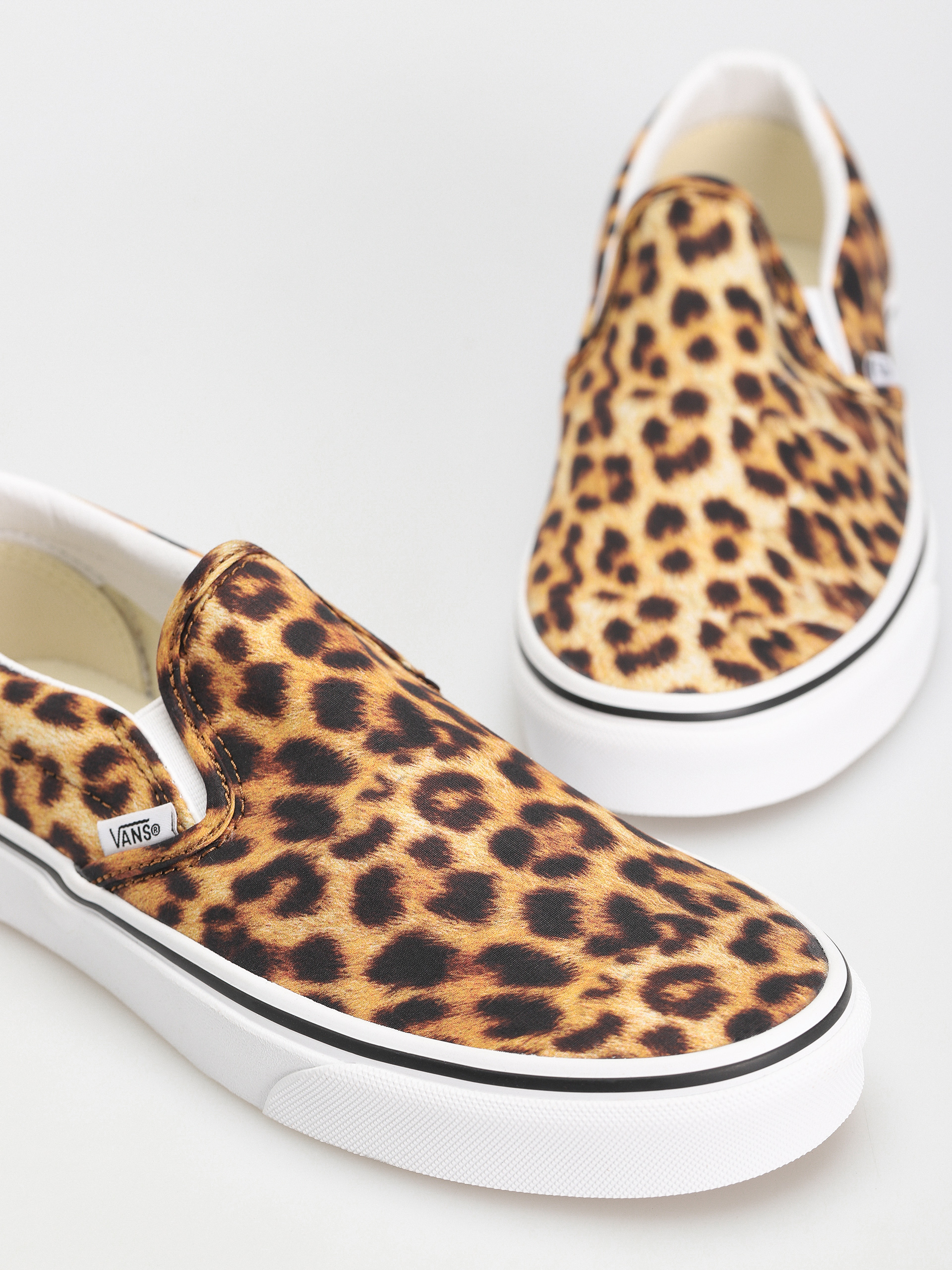Vans Classic Slip On Schuhe (leopard black/true white)