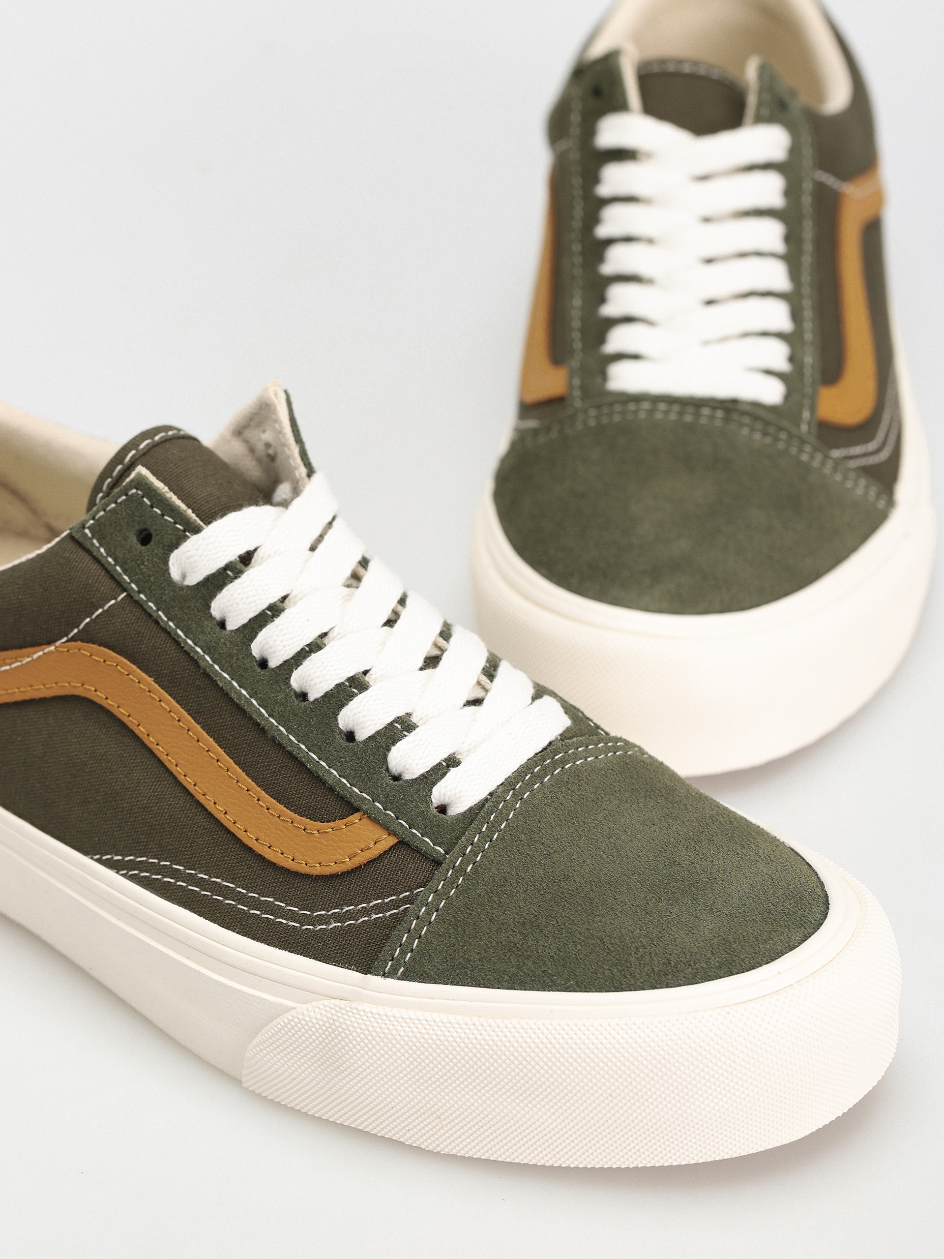 Vans Old Skool Vr3 Shoes (grape leaf)
