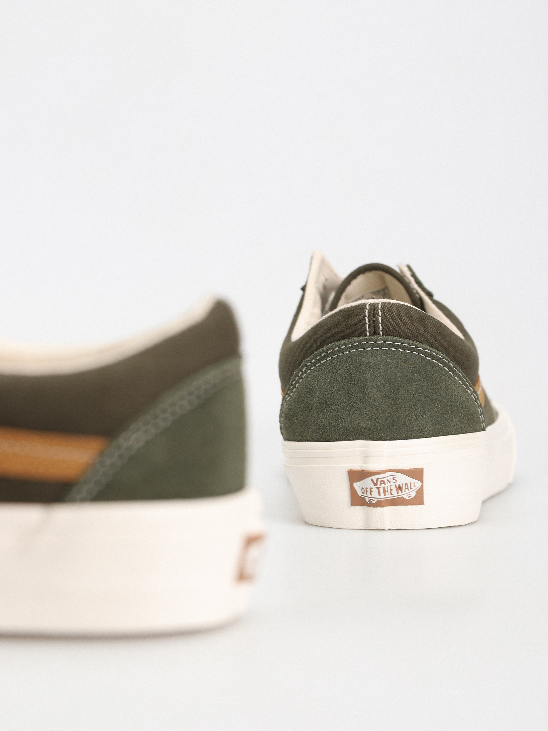 Vans Old Skool Vr3 Shoes (grape leaf)
