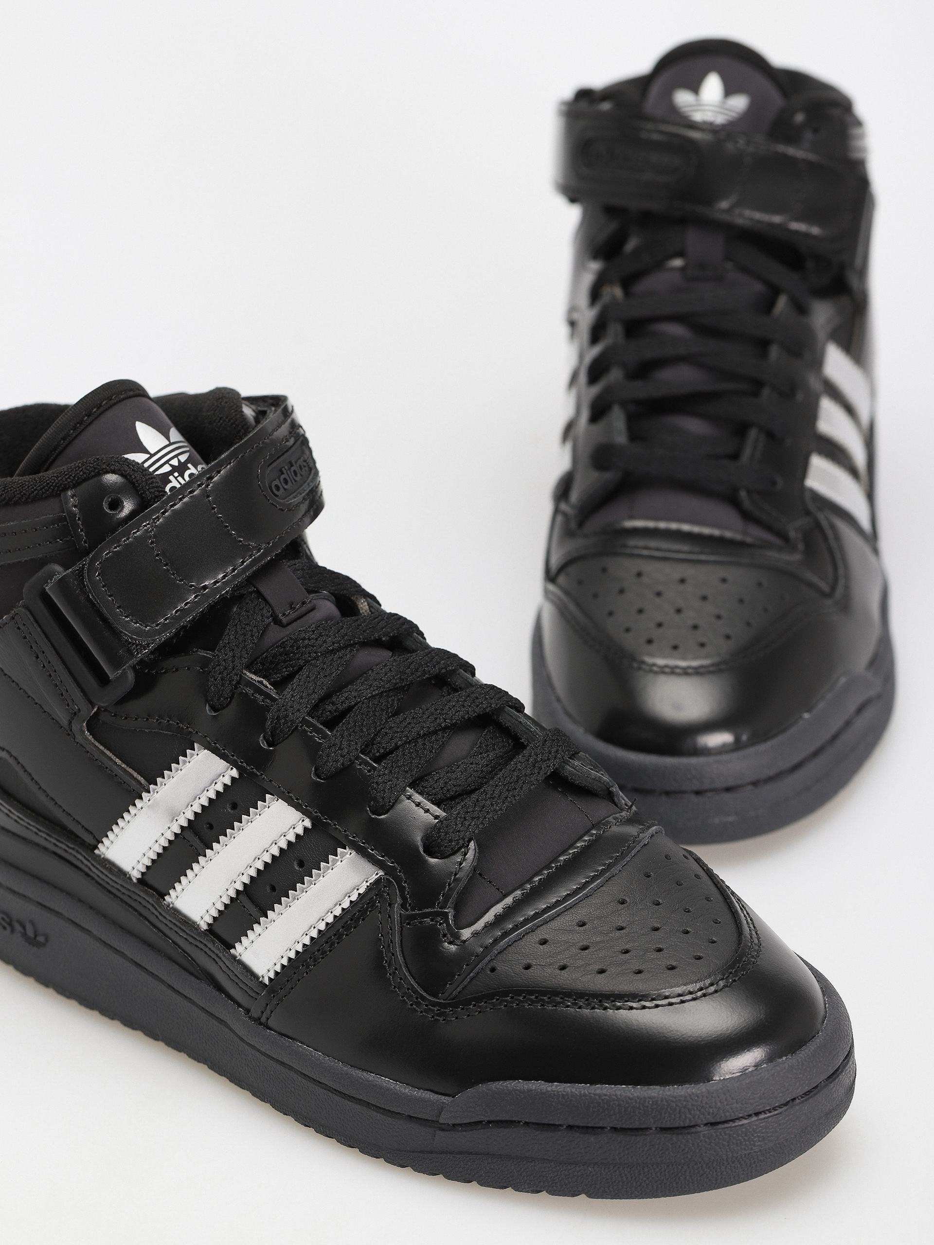 adidas Forum 84 Mid Adv X Heitor Shoes (cblack/silvmt/cblack)
