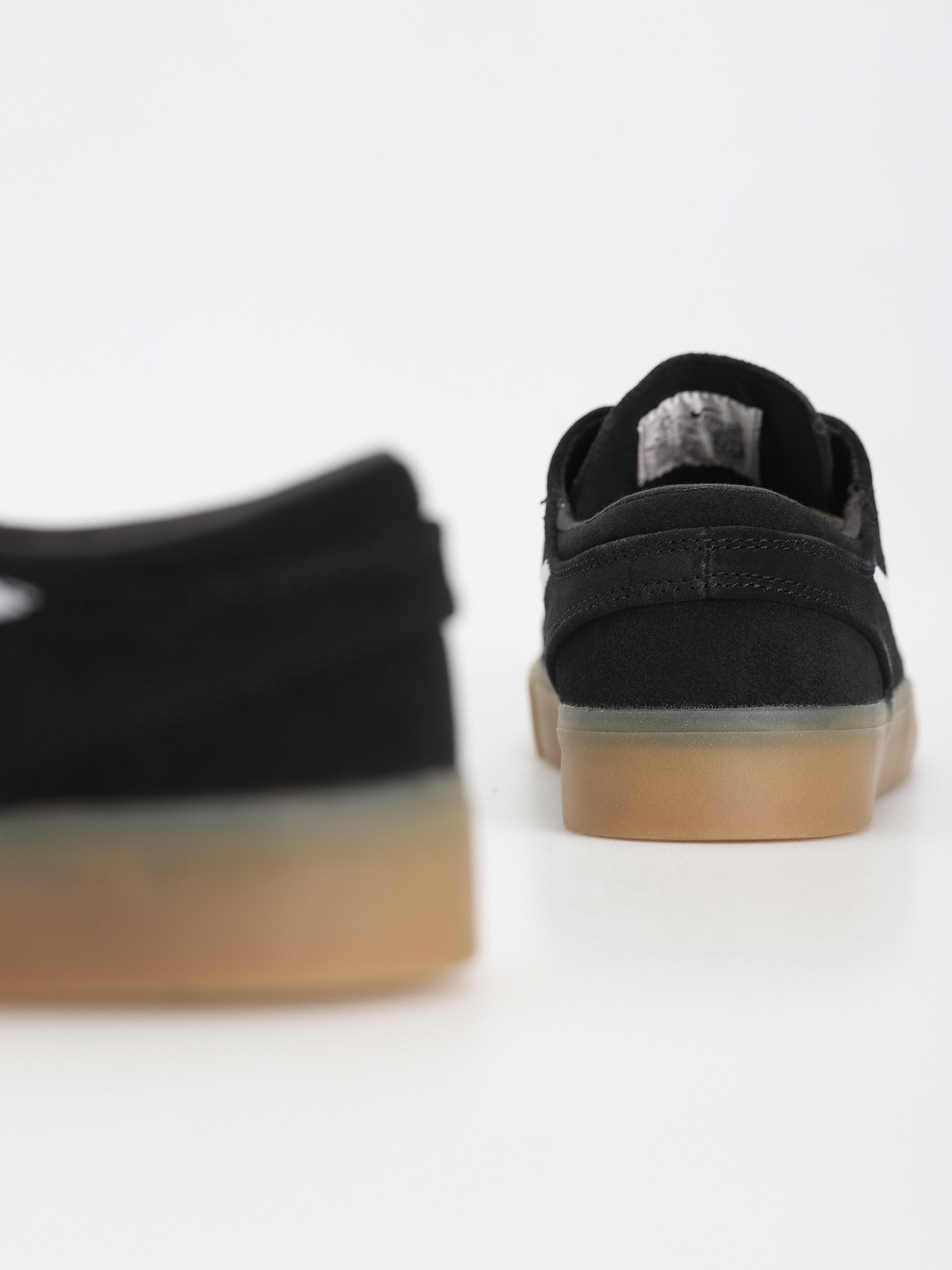 Nike SB Zoom Janoski Rm Shoes (black/white black gum light brown)