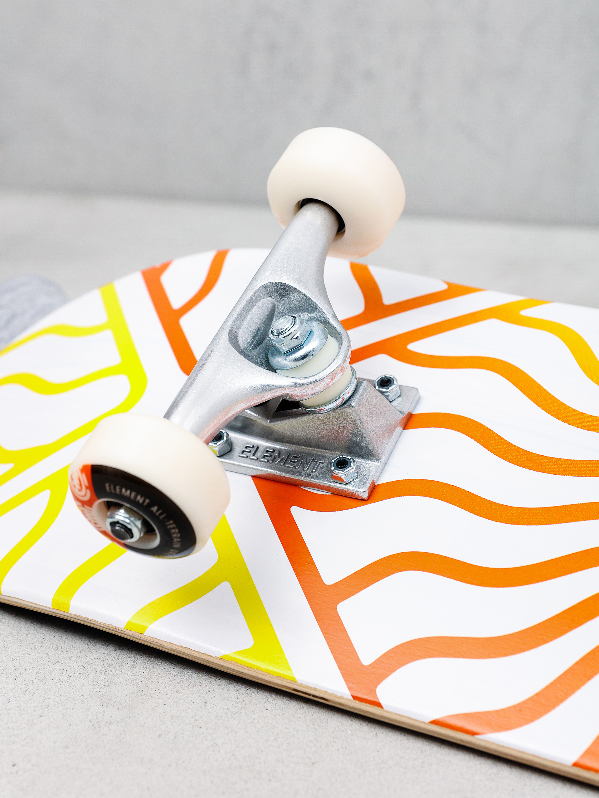 Element Solar Vibes II Skateboard (assorted)