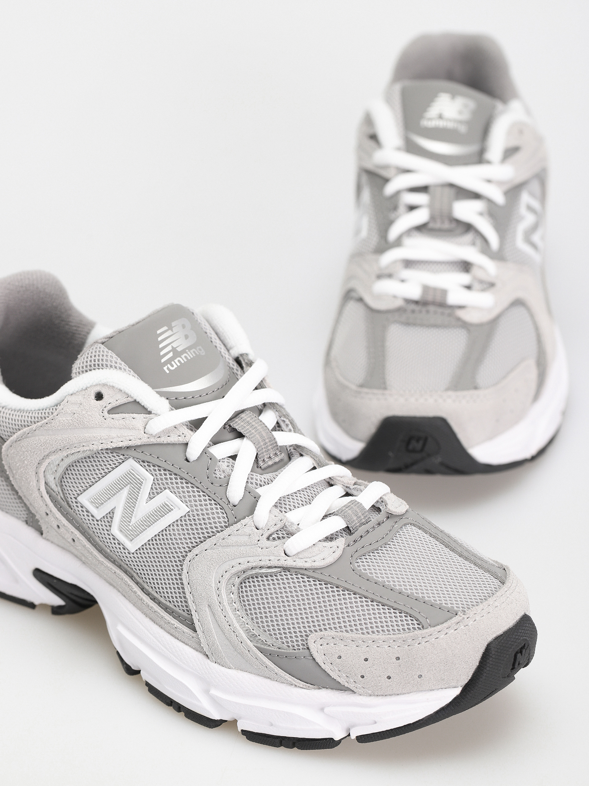 New Balance 530 Shoes (raincloud)
