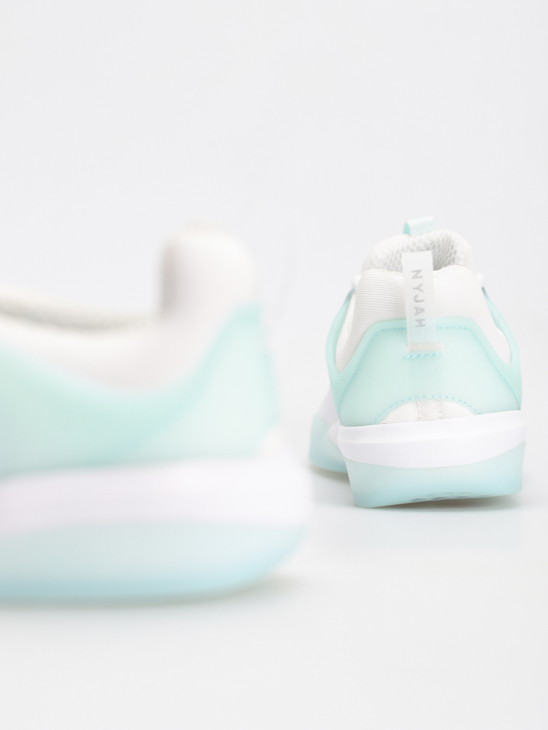 Nike SB Zoom Nyjah 3 Shoes (skylight/university red skylight white)